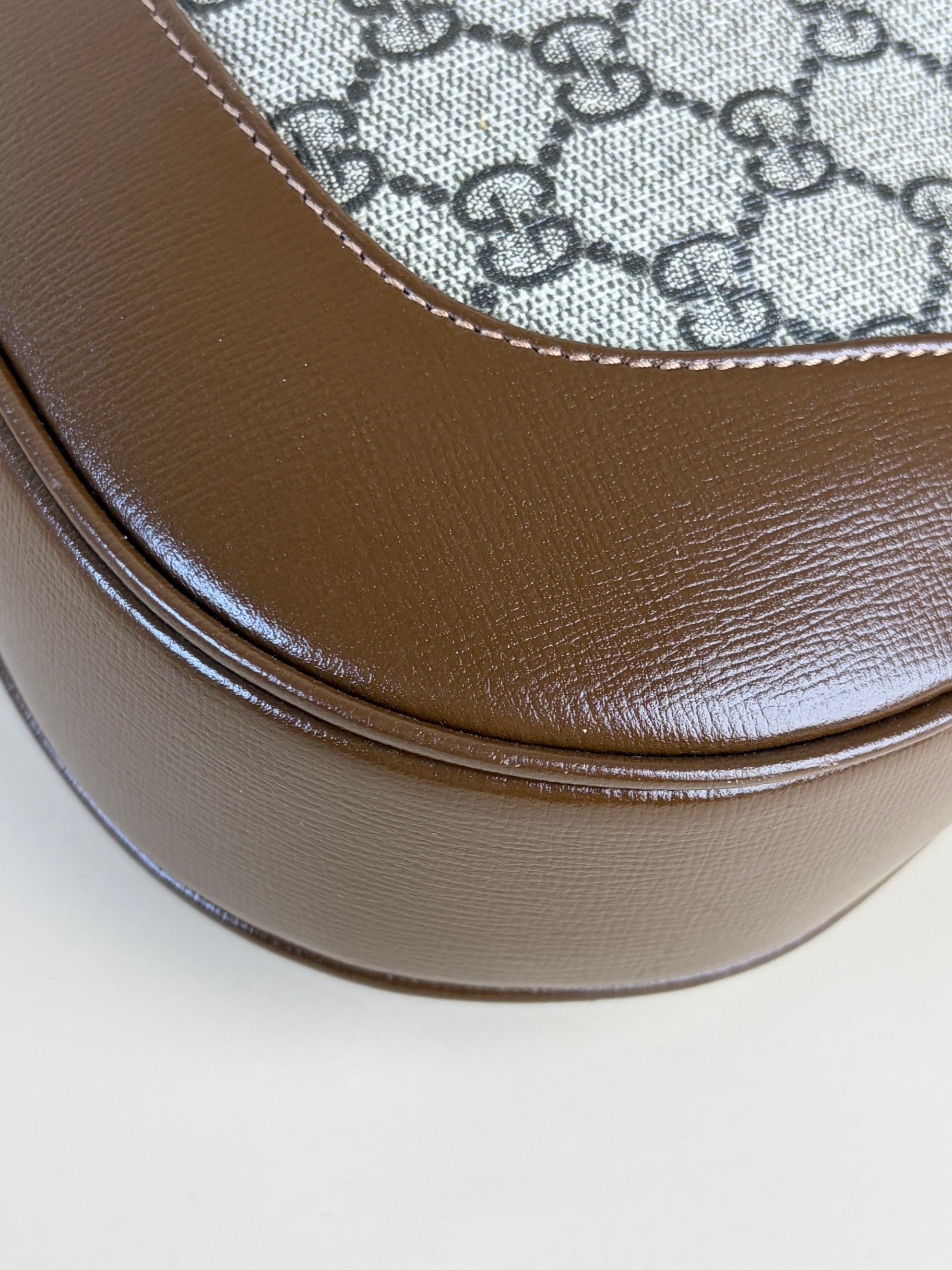 Gucci brown calfskin gg supreme monogram canvas Jackie medium hobo bag