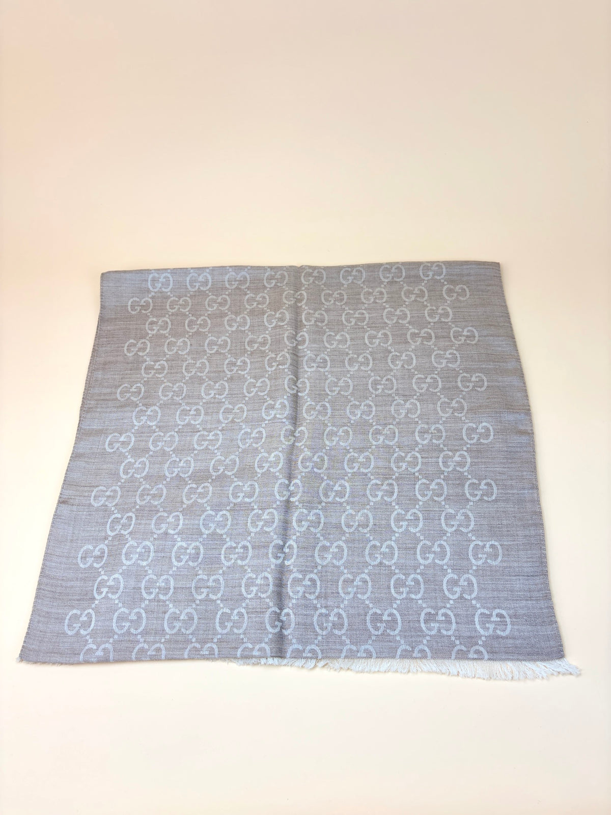 Gucci beige GG wool Scarf
