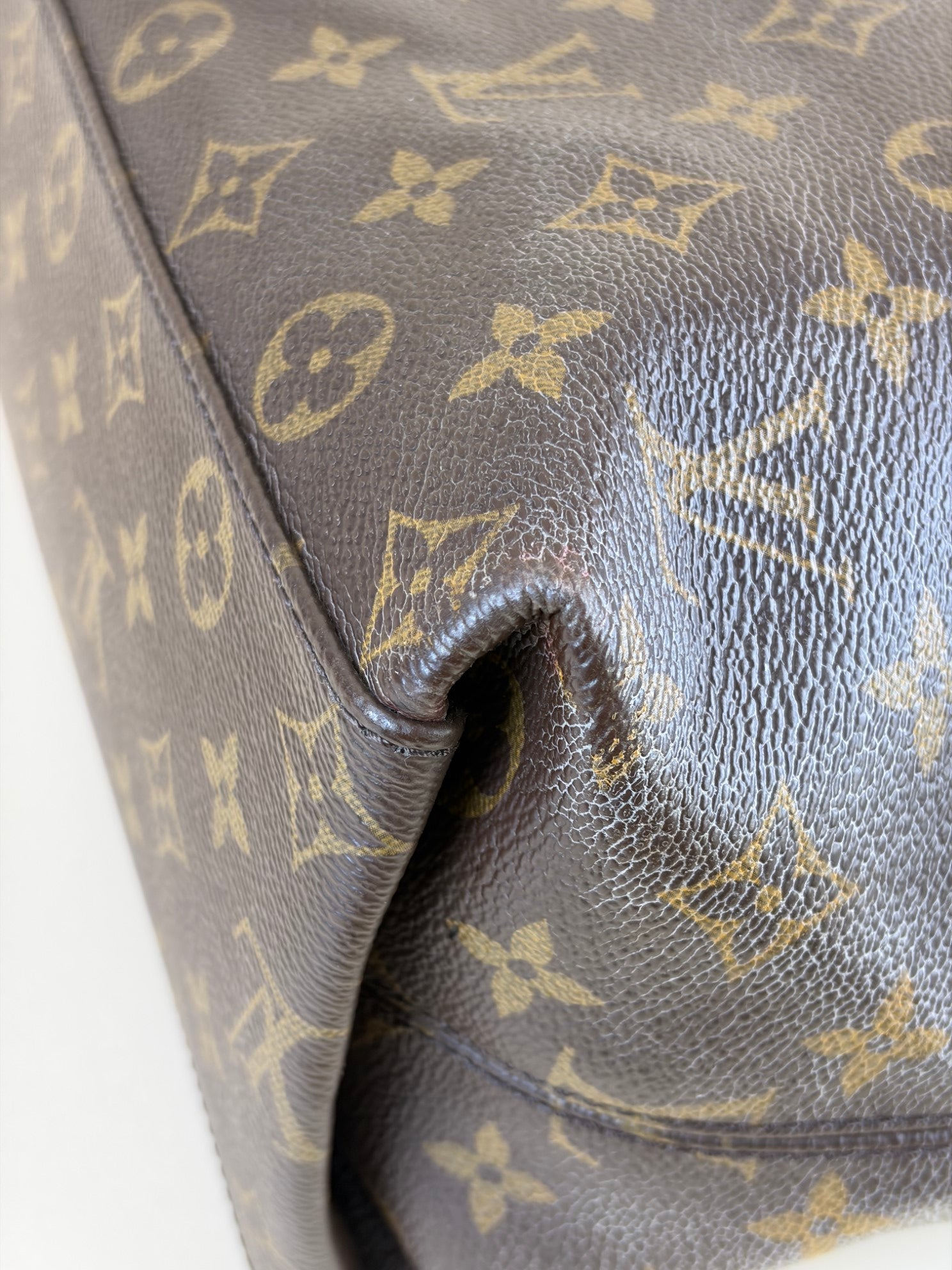 Louis Vuitton Monogram Black Tuileries Hobo Bag