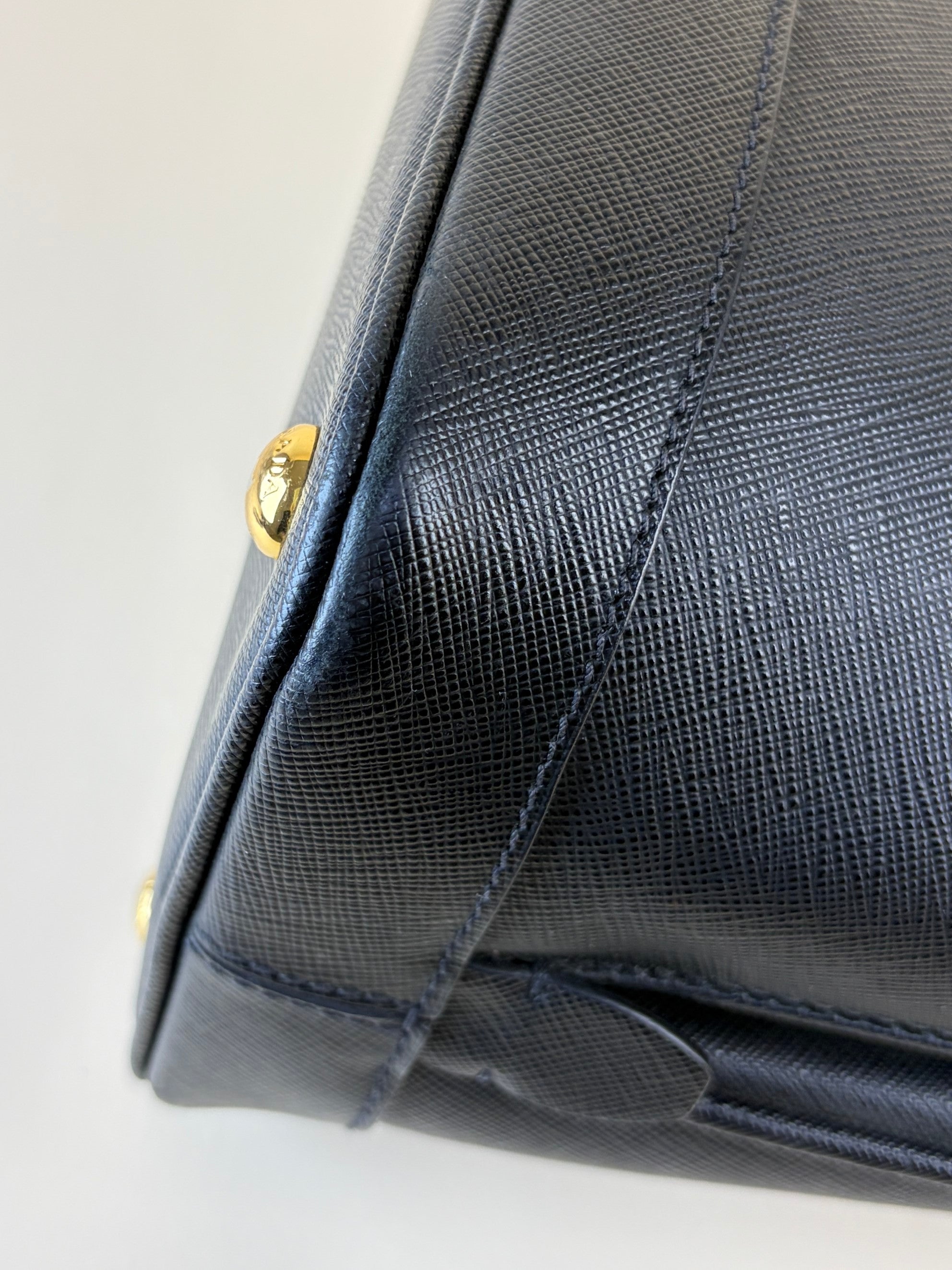 Prada black saffanio leather open promenade tote bag