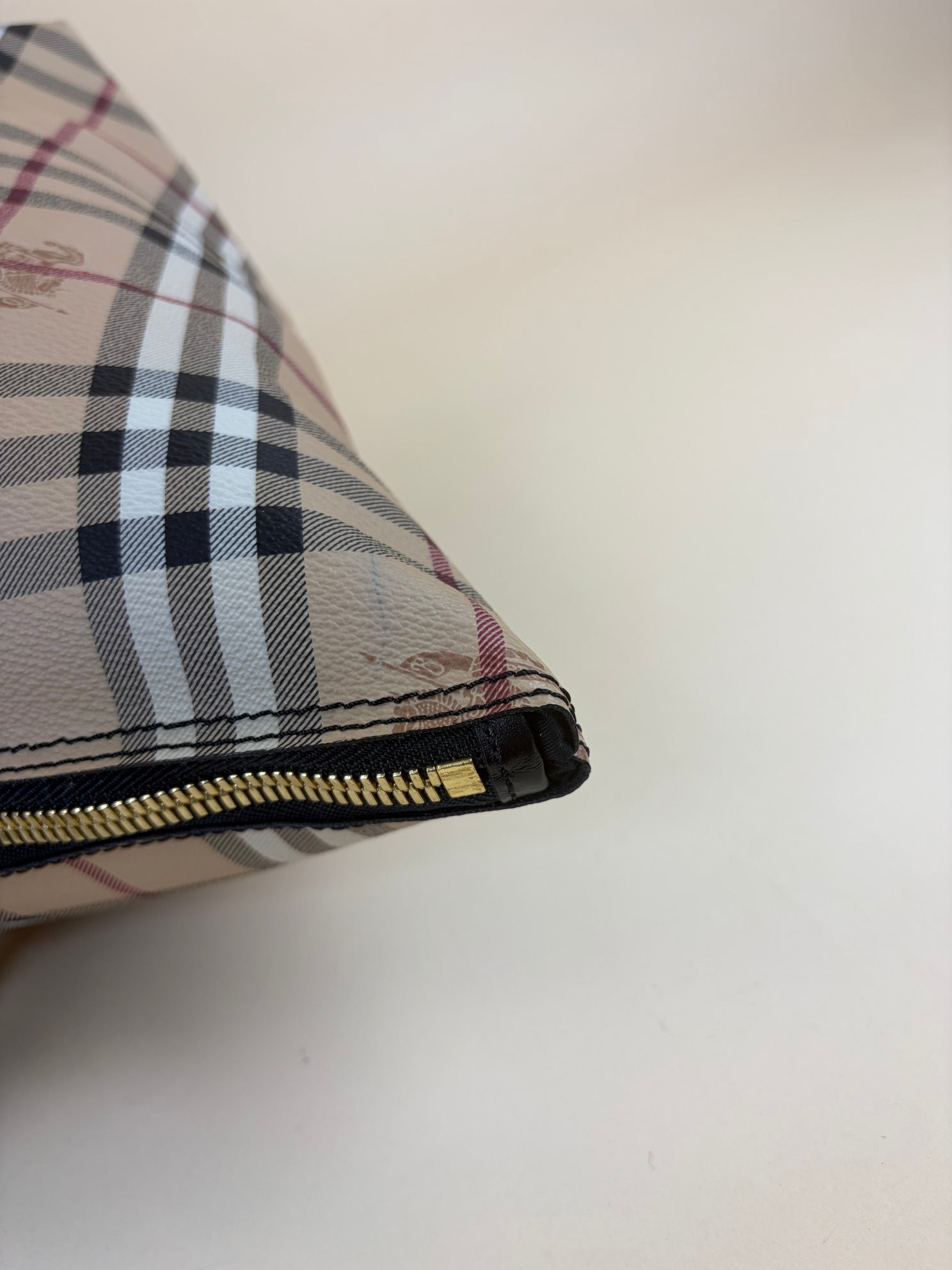 Burberry Sailsbury Haymarket large shoulder bag