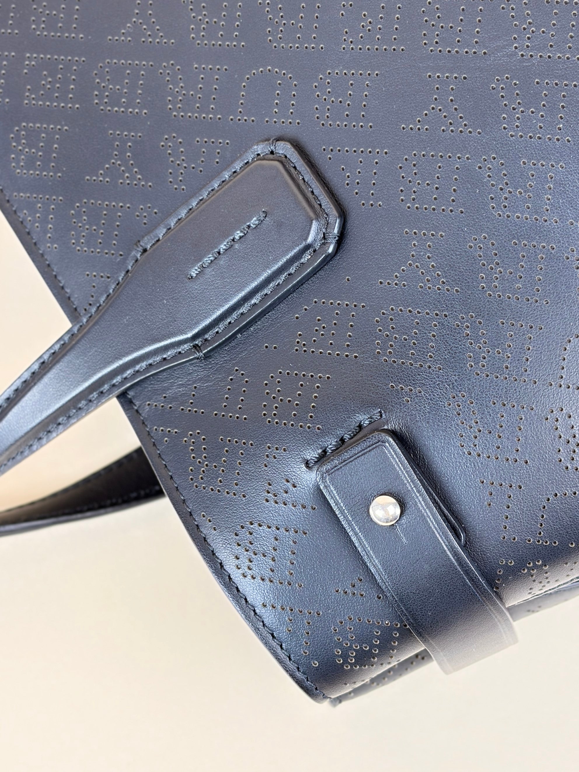 Burberry Black perforated leather logo banner medium tote bag