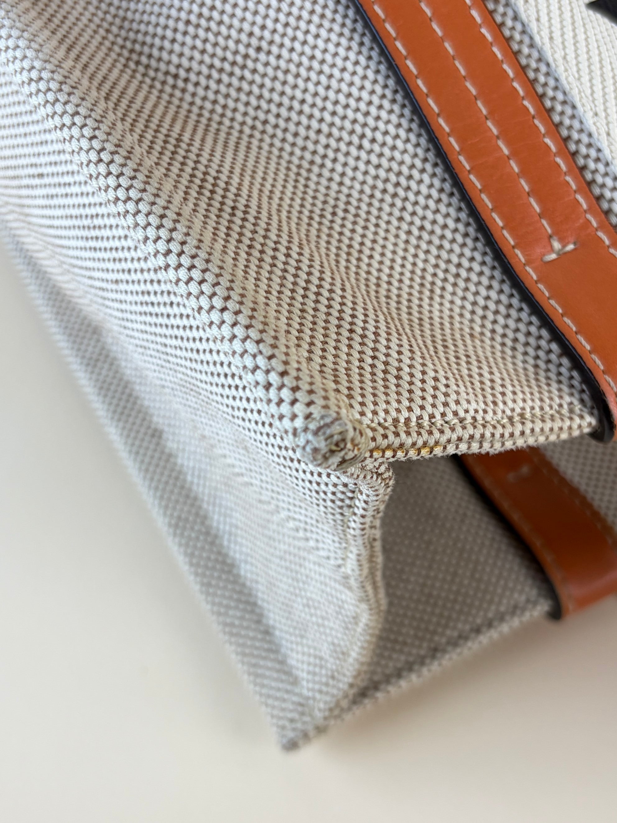 Chloe orange calfskin beige linen canvas woody medium bag