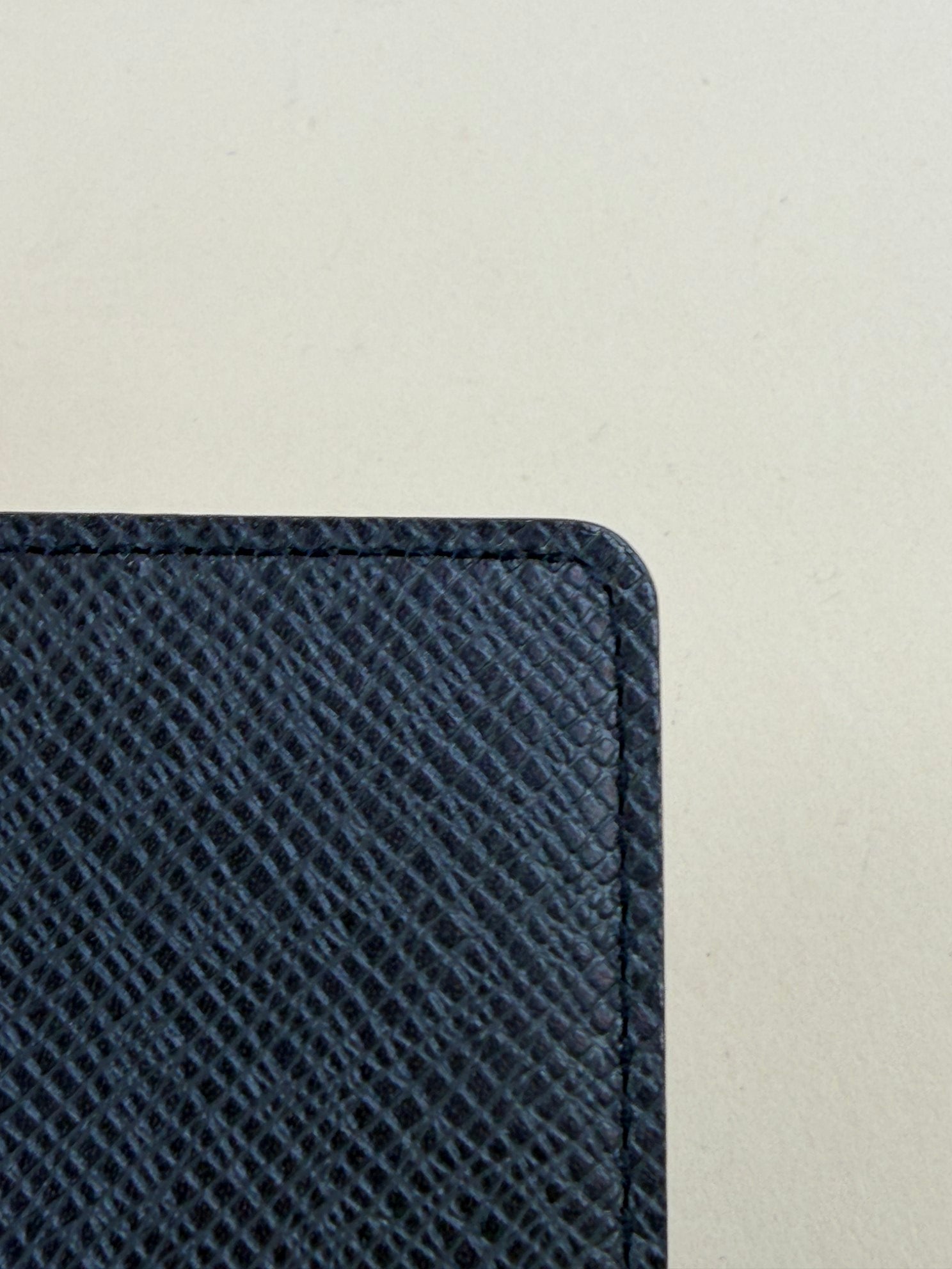 Louis Vuitton passport taiga cover leather black