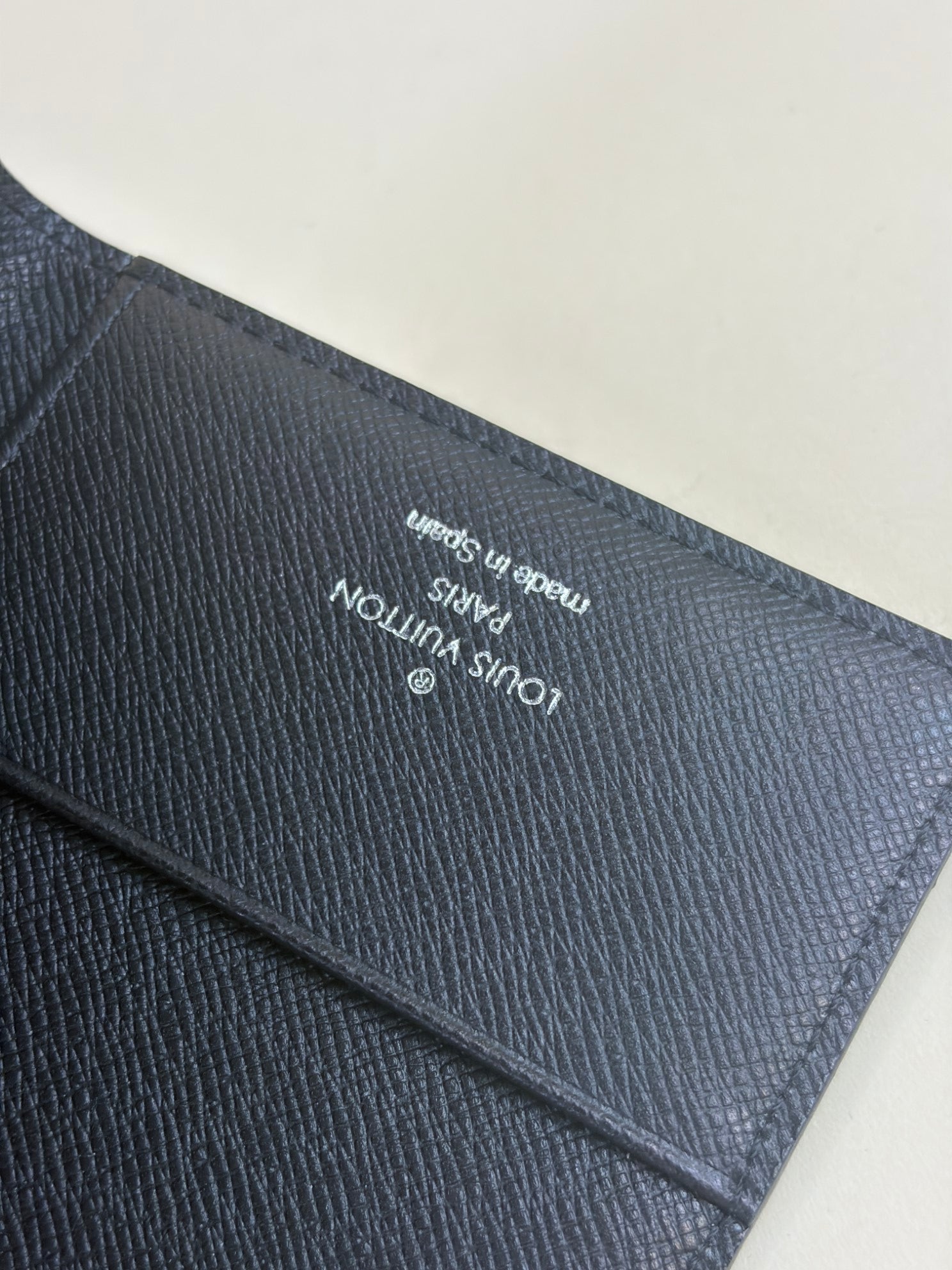 Louis Vuitton passport taiga cover leather black