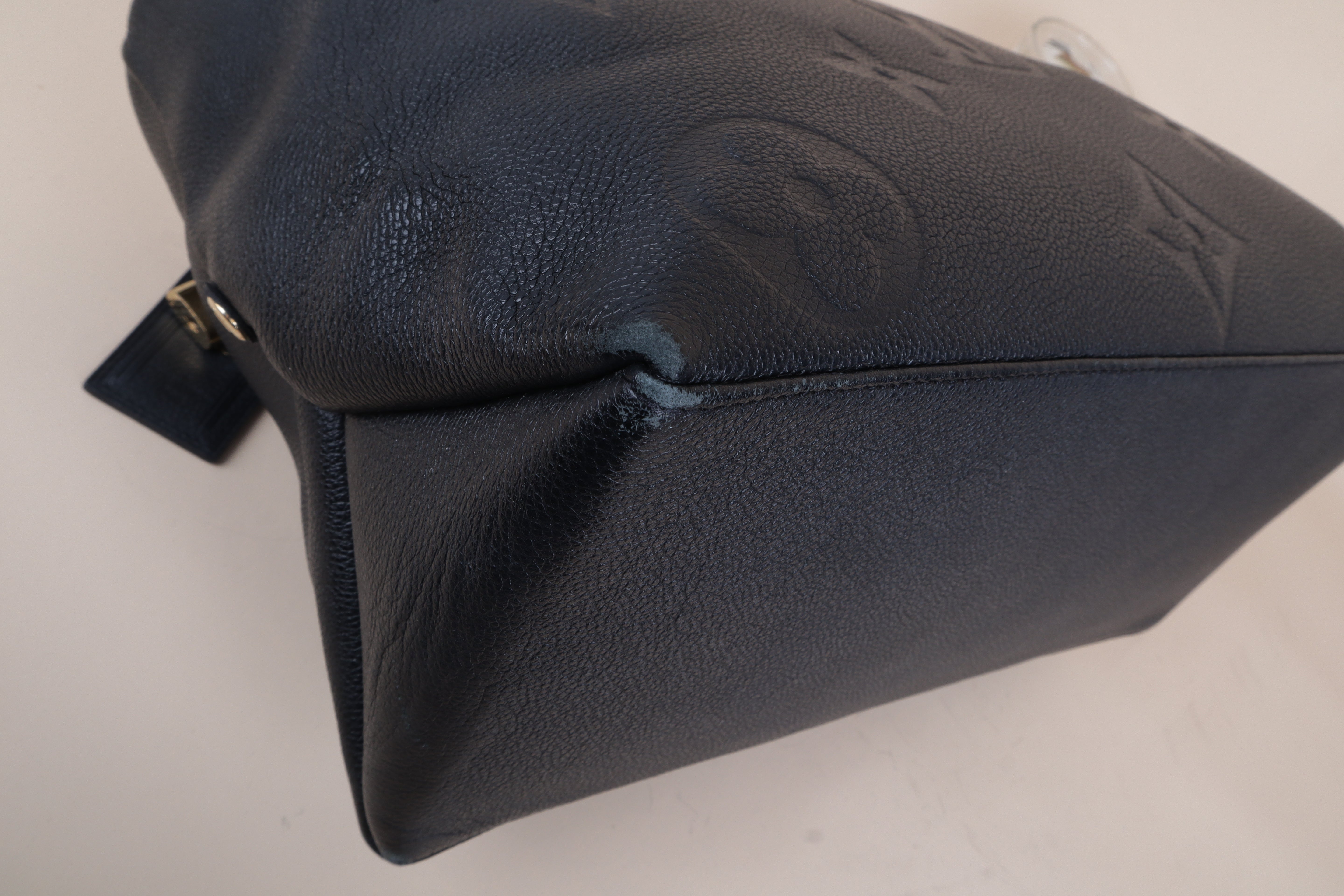 LOUIS VUITTON black palais