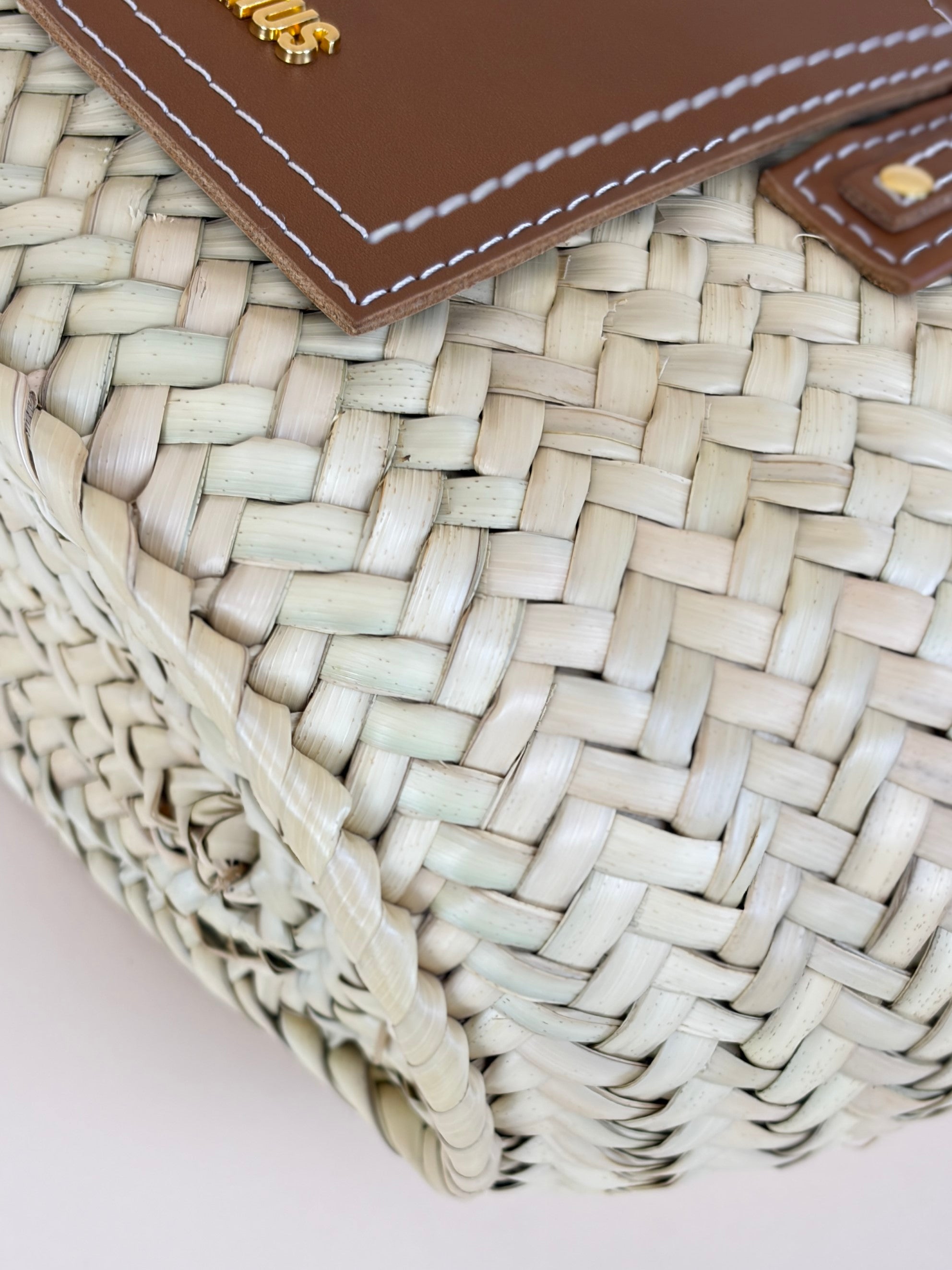 Jacquemus Light Brown The Small Soli Raphia Beach Basket Bag