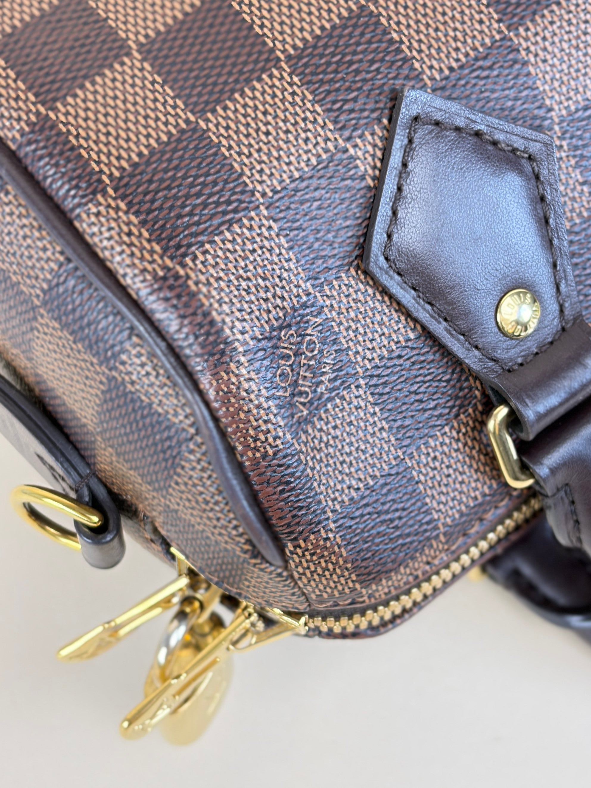 Louis Vuitton Damier Ebene Speedy Bandouliere 20 Tote Bag