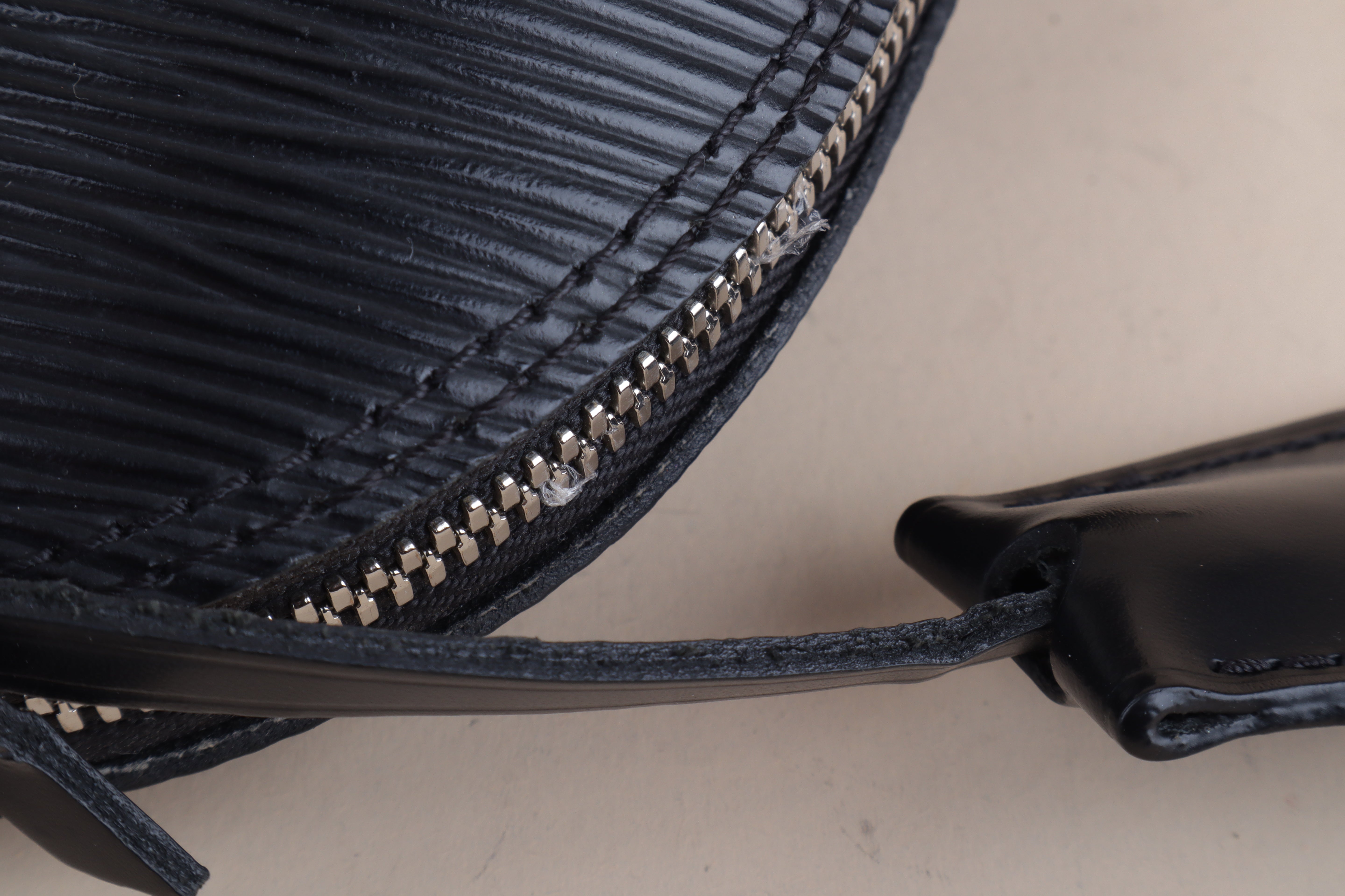 Louis Vuitton Coquelicot black Alma BB Bag