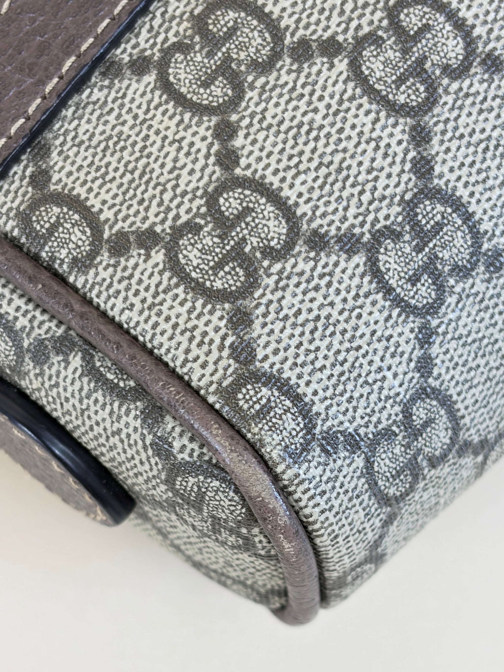 Gucci Brown GG Supreme Mini Ophidia Shoulder Bag