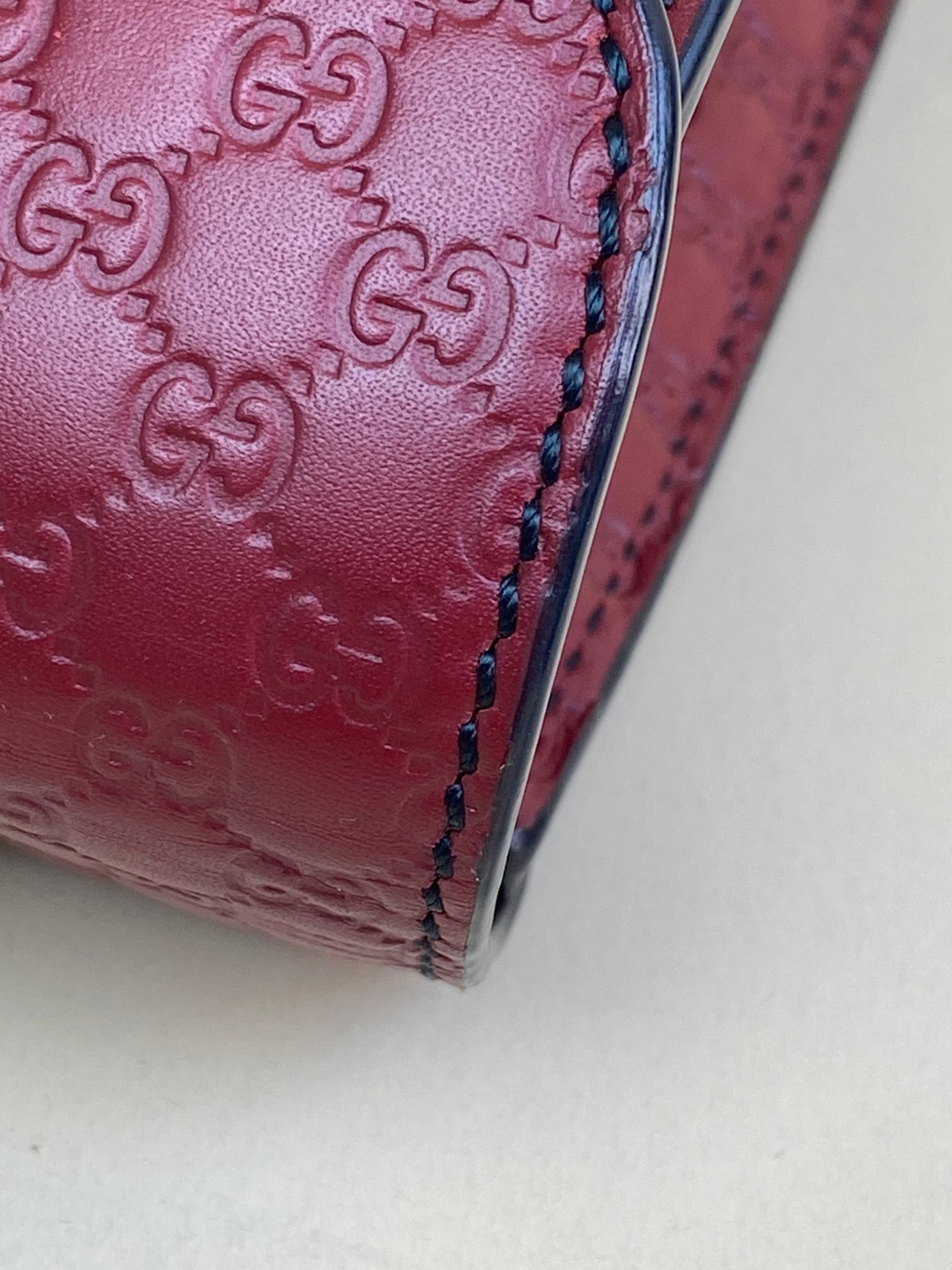 Gucci   red Guccissima Medium Emily Bag