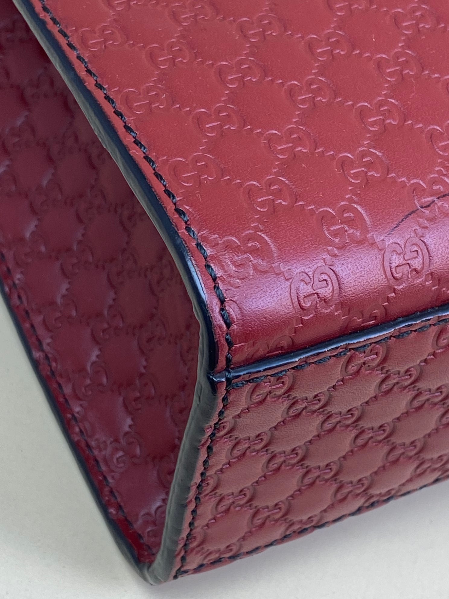 Gucci   red Guccissima Medium Emily Bag