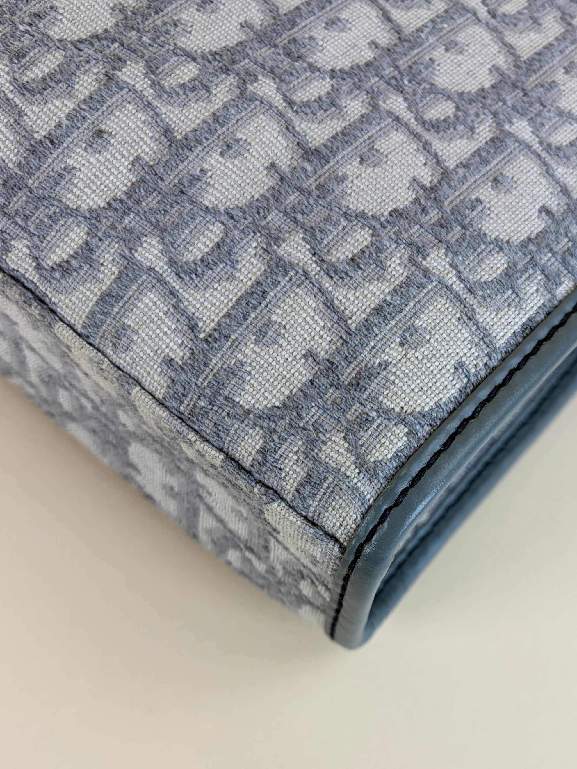 Dior grey oblique jacquard 30 Montaigne pouch clutch