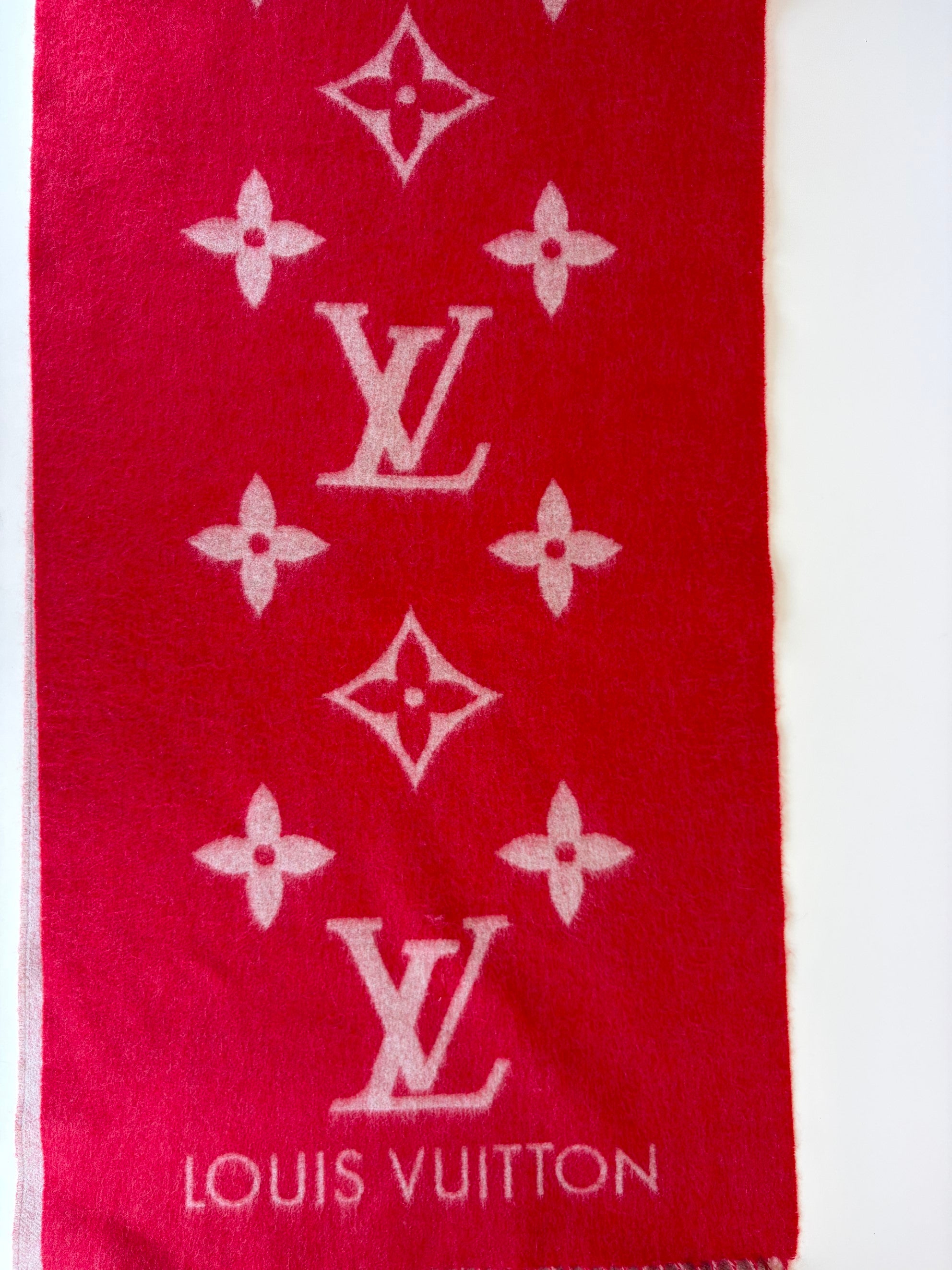 Louis Vuitton Bicolor Reykjavik Wool Scarf