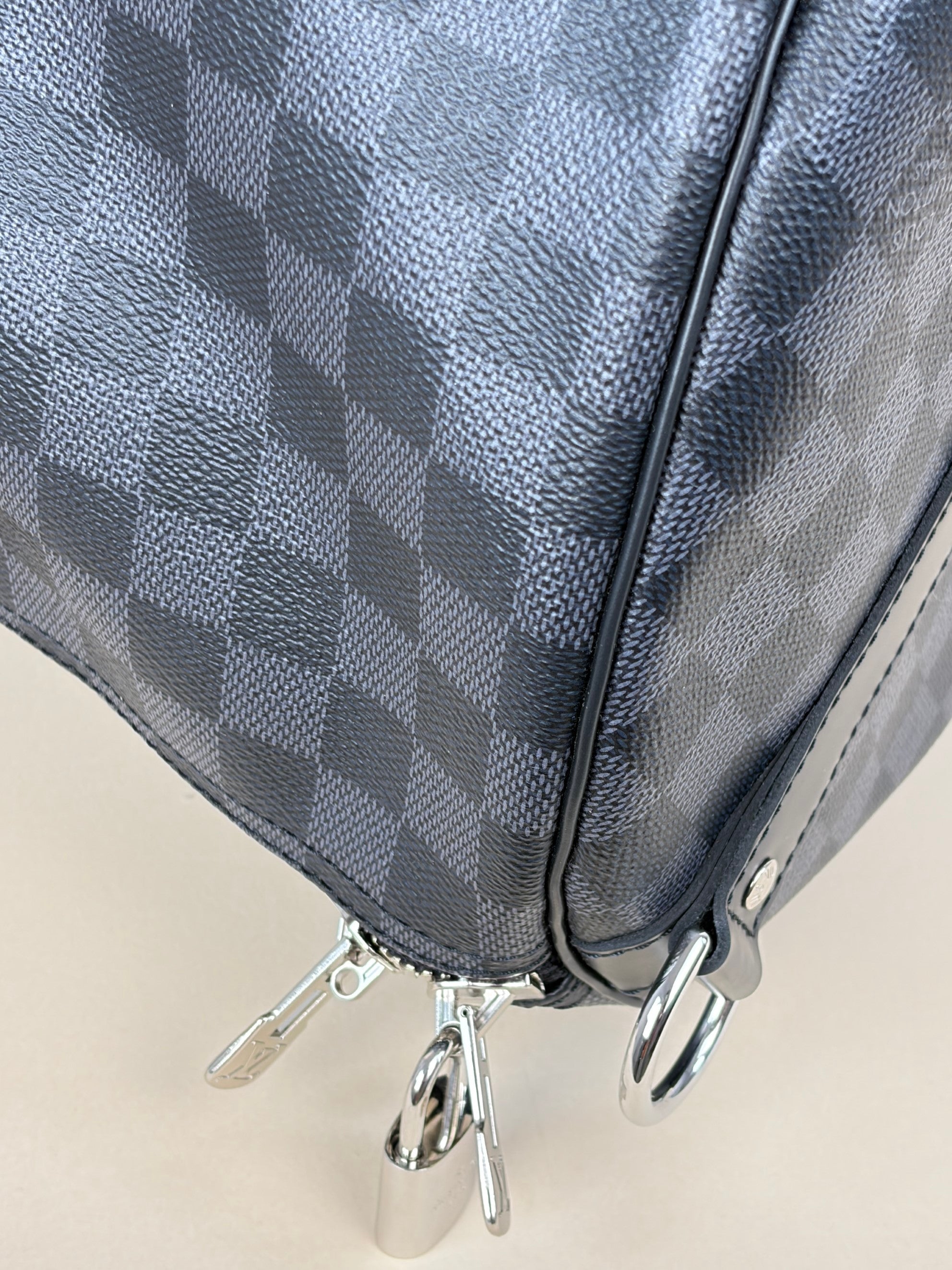 Louis Vuitton Damier Graphite Keepall Bandouliere 55 Bag