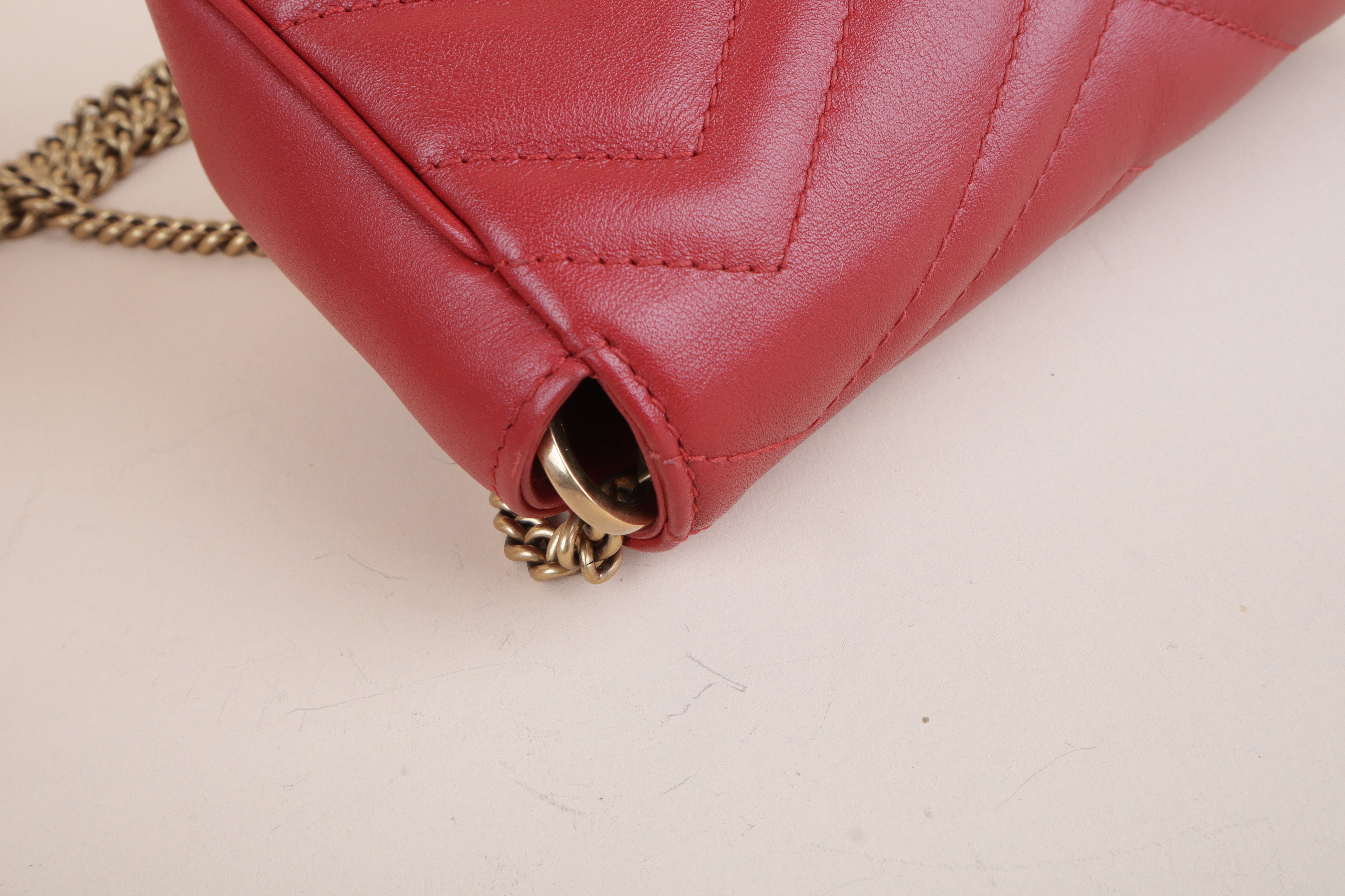 Gucci red Marmont mini Shoulder Bag with Chain