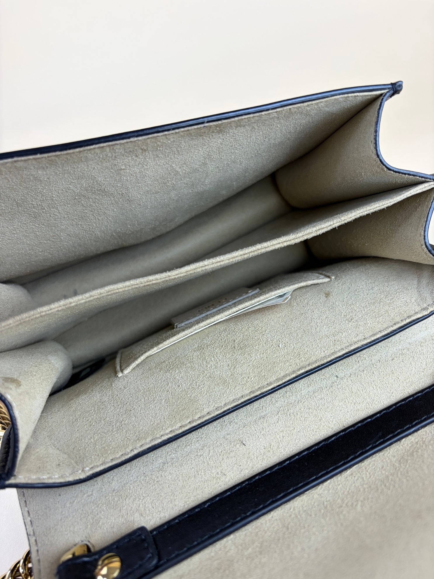 Fendi ff 1974 small Kan i black ff gold chain cross body