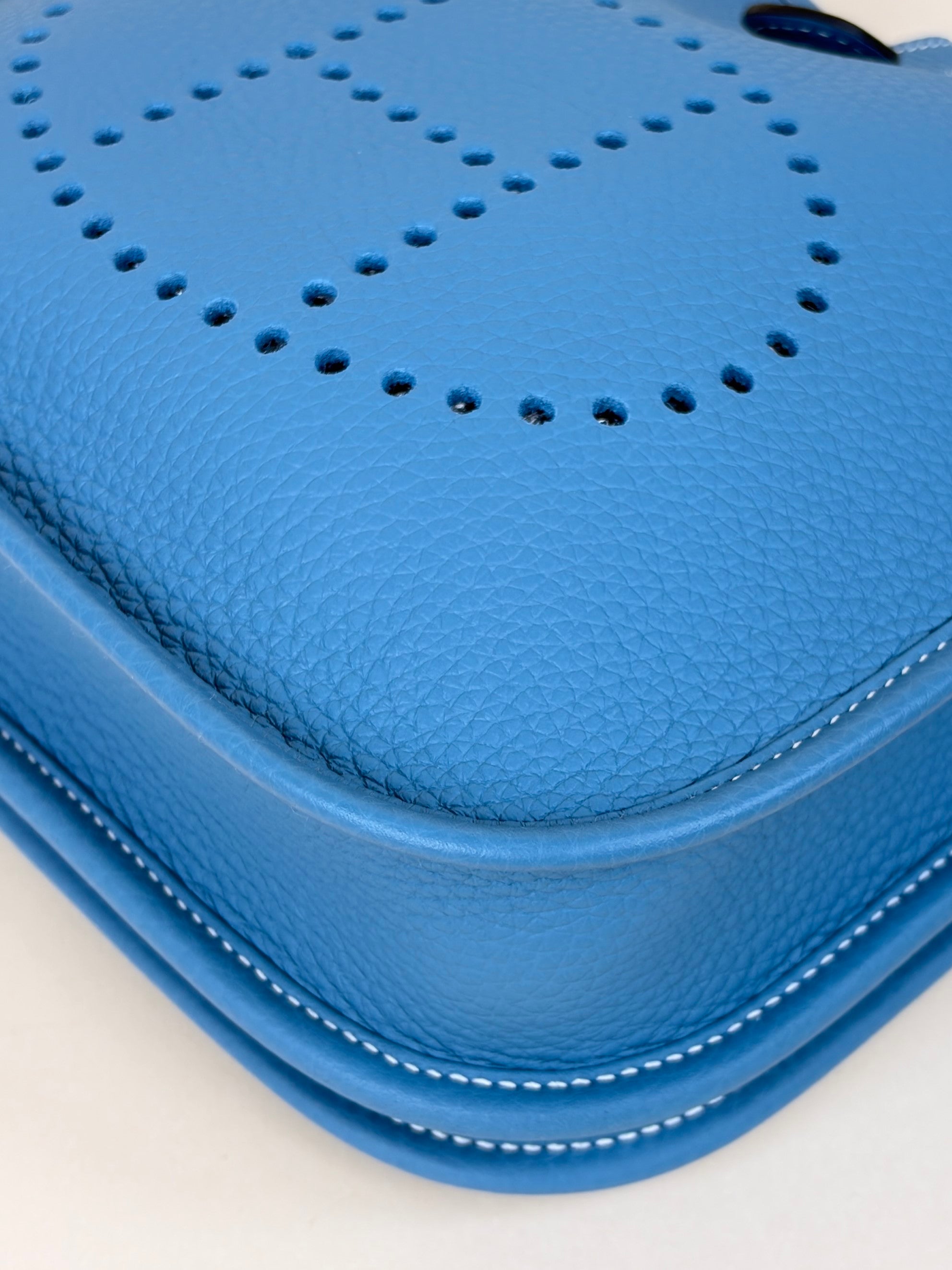 Hermes New Blue Jeans Evelyne 23 Bag