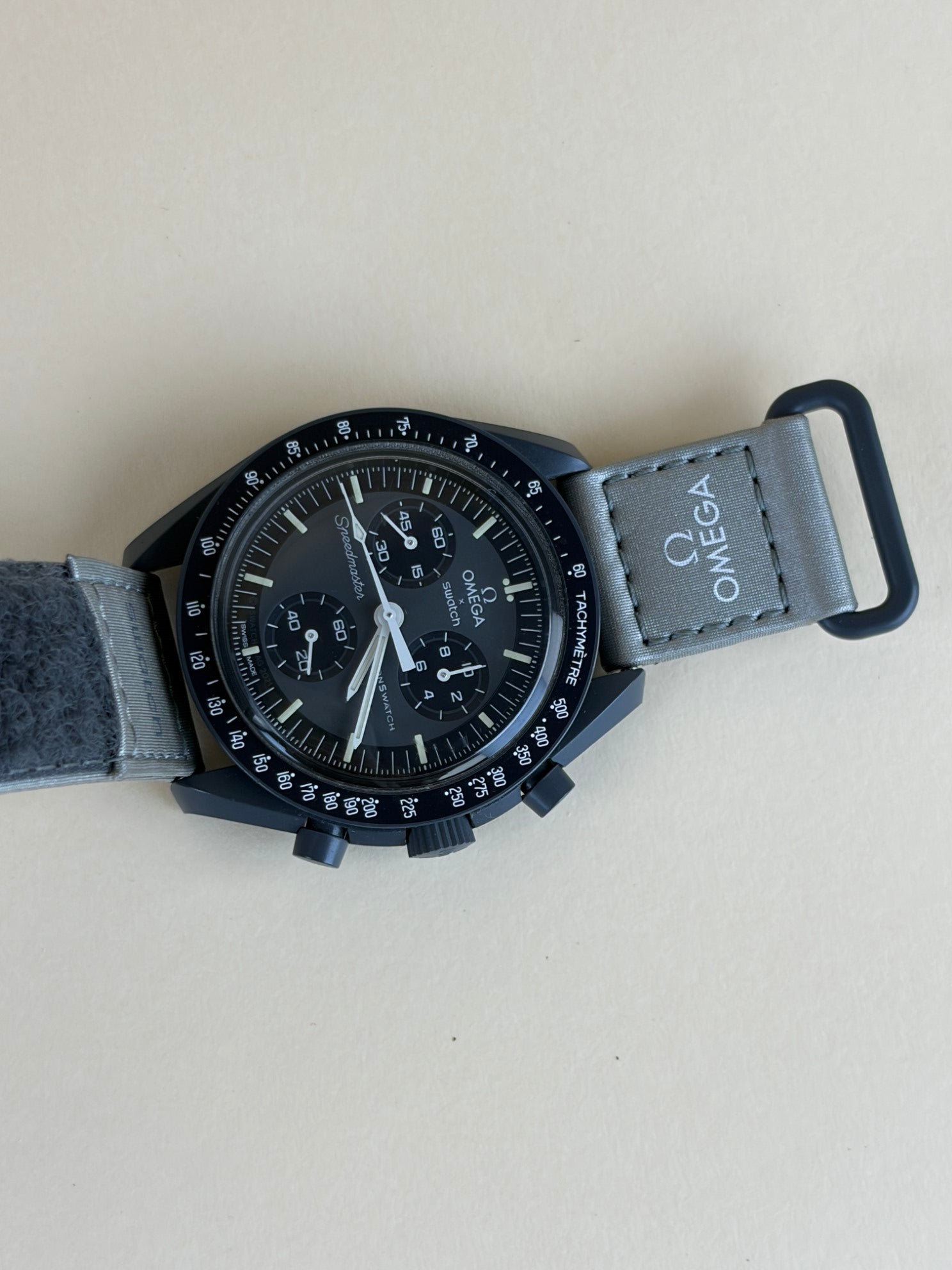 Omega Bicolor black&grey Speed master moon swatch Mission To mercury