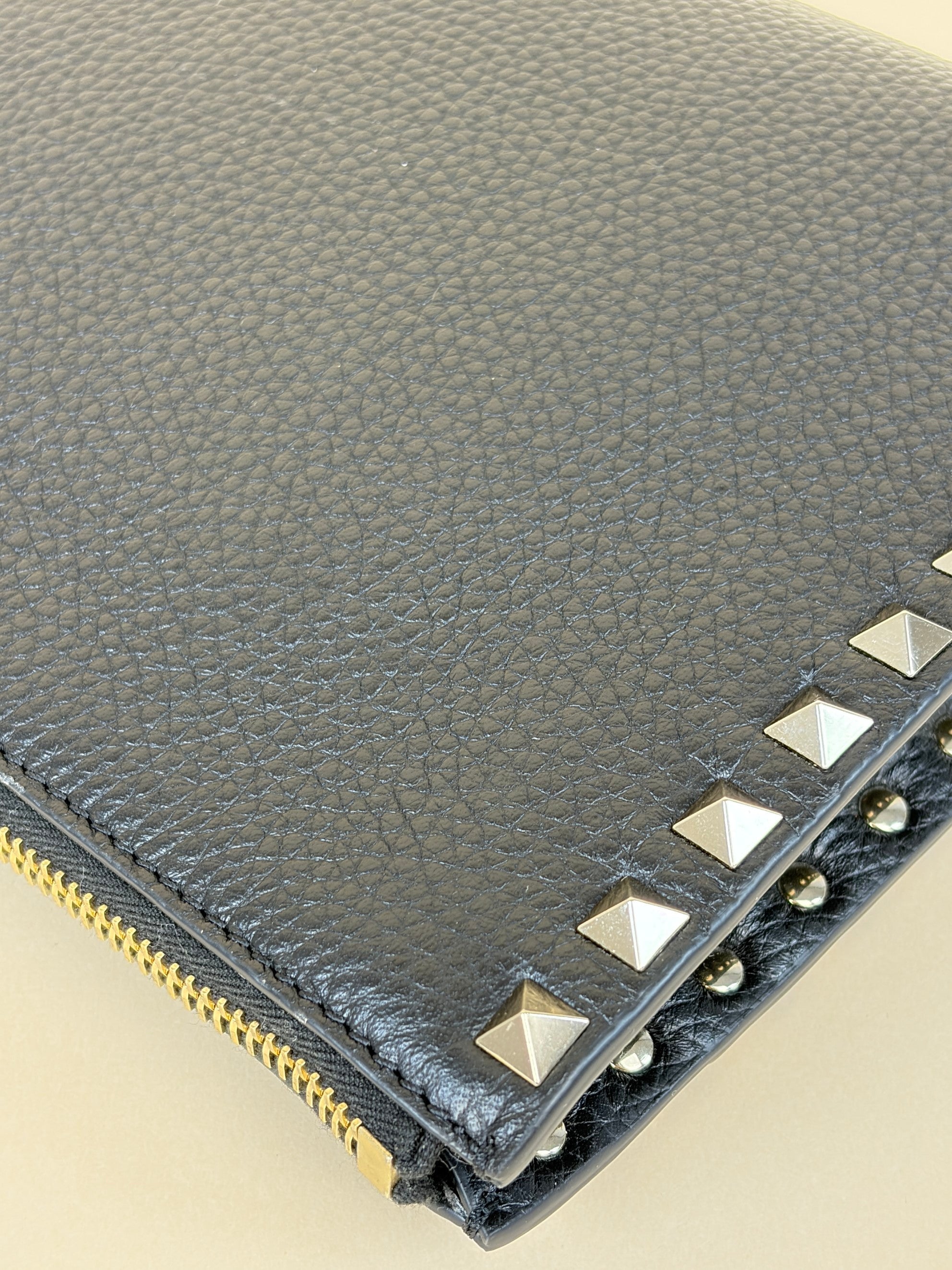 Valentino Black Pebbled Rockstud Zip Pouch