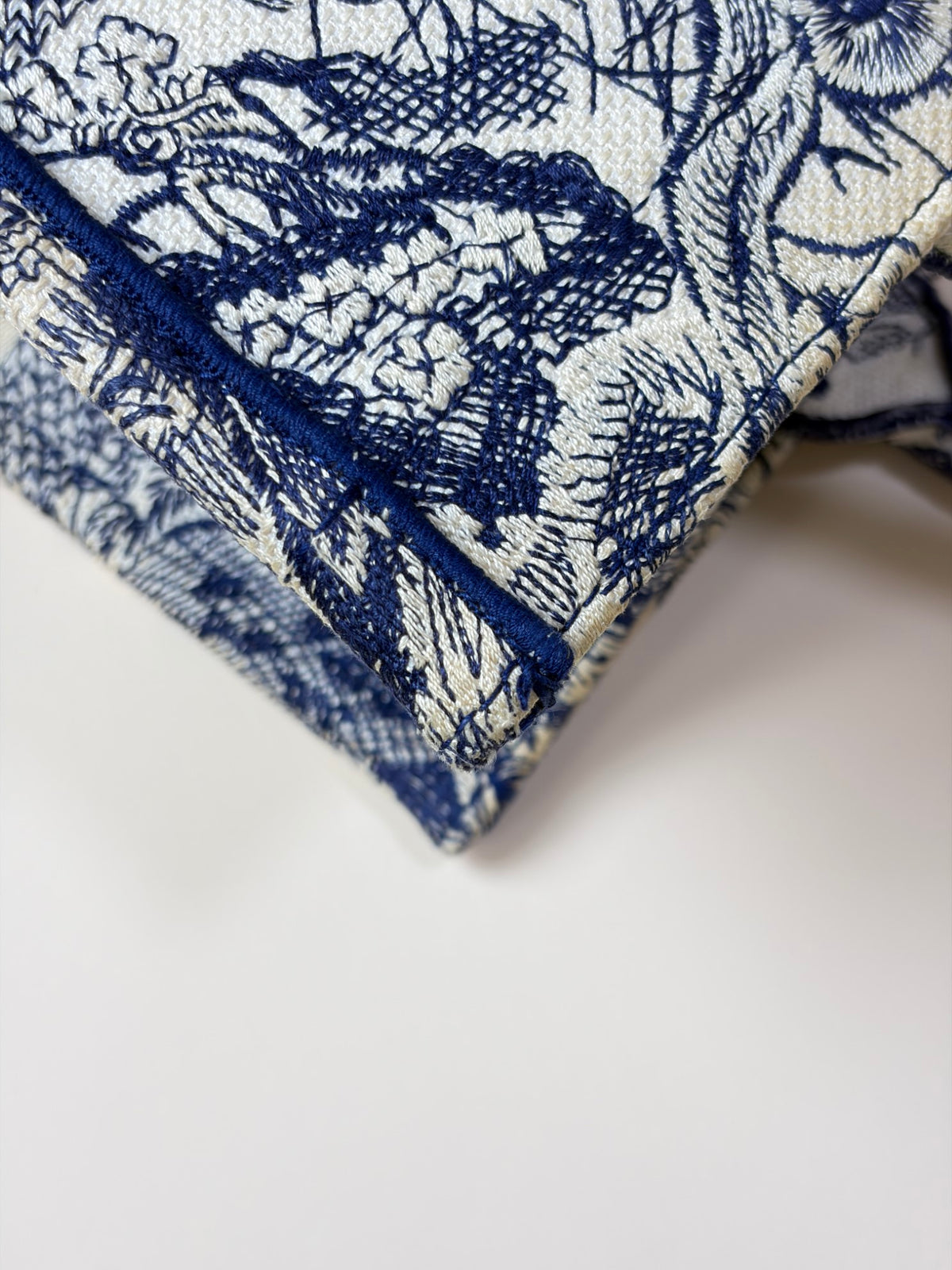 Christian Dior blue/white toile de Jouy reverse embroidery medium book tote bag