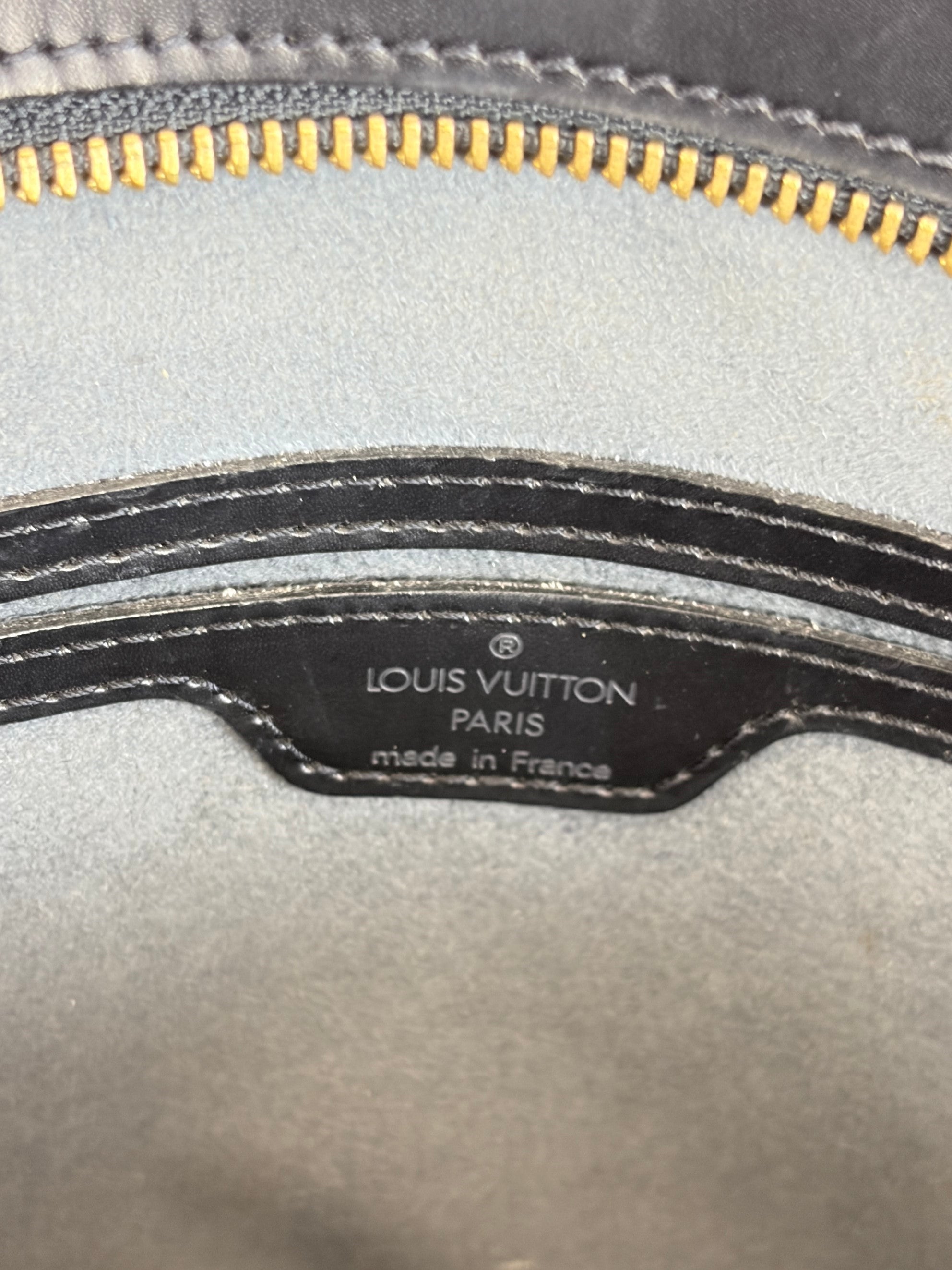 Louis Vuitton Black epi leather saint Jacques pm bag