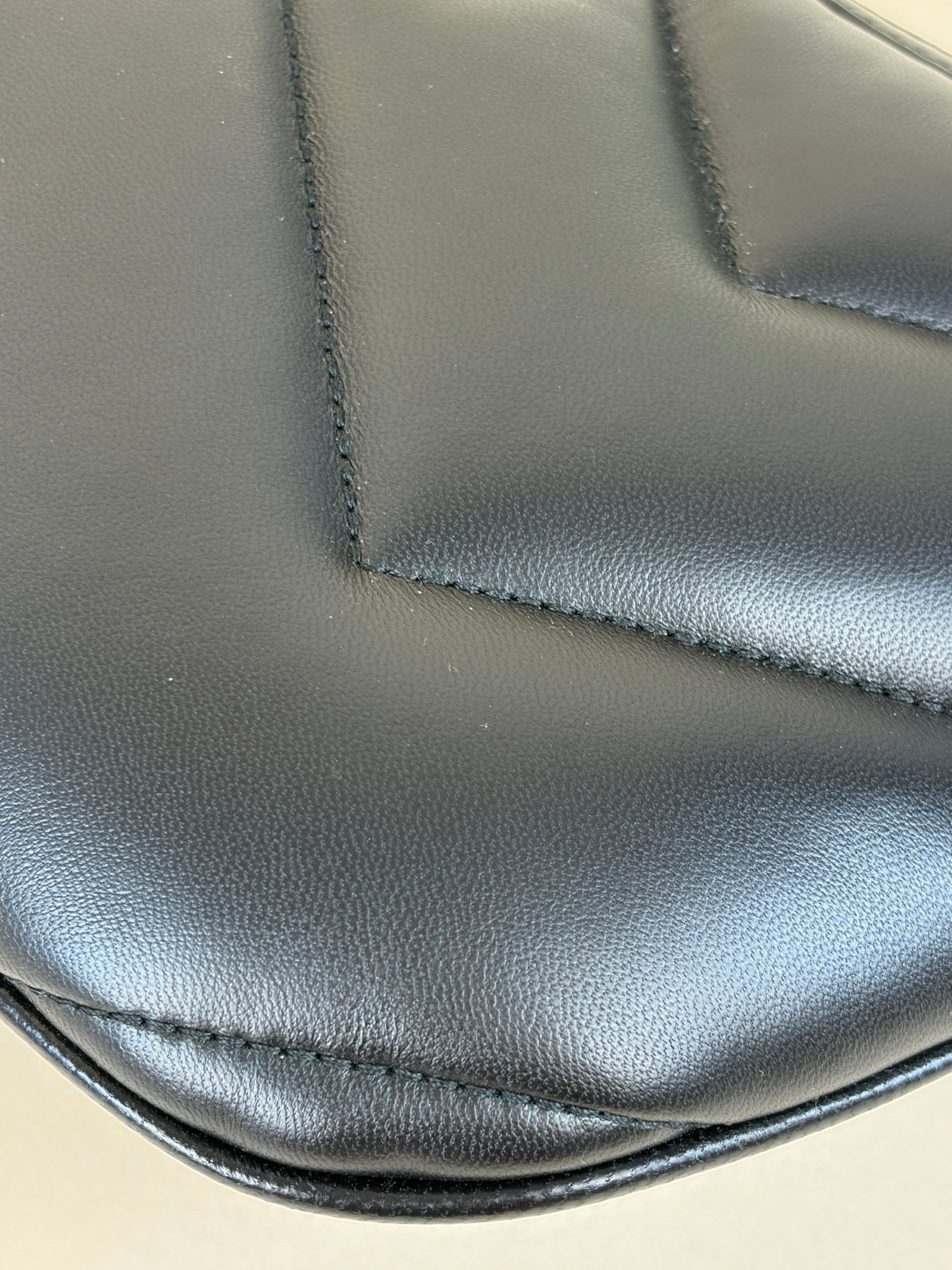 Gucci black quilted leather gg Marmont small shoulder bag