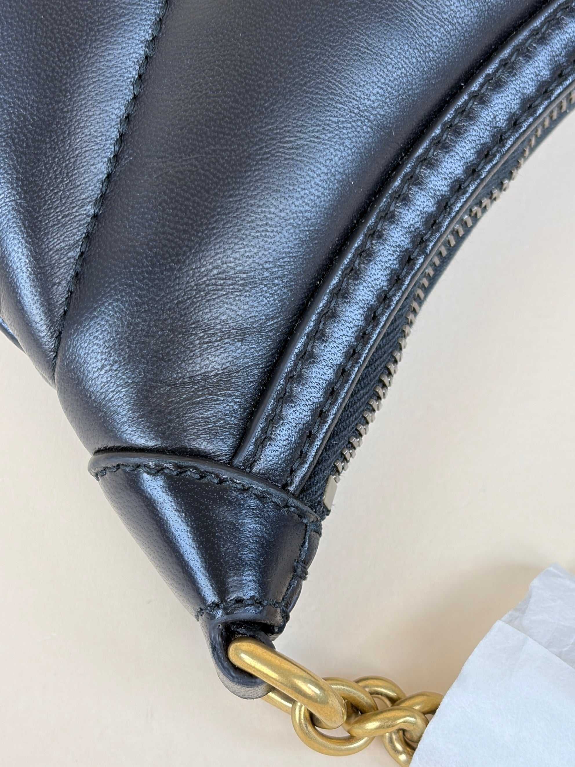 Gucci black quilted leather gg Marmont small shoulder bag