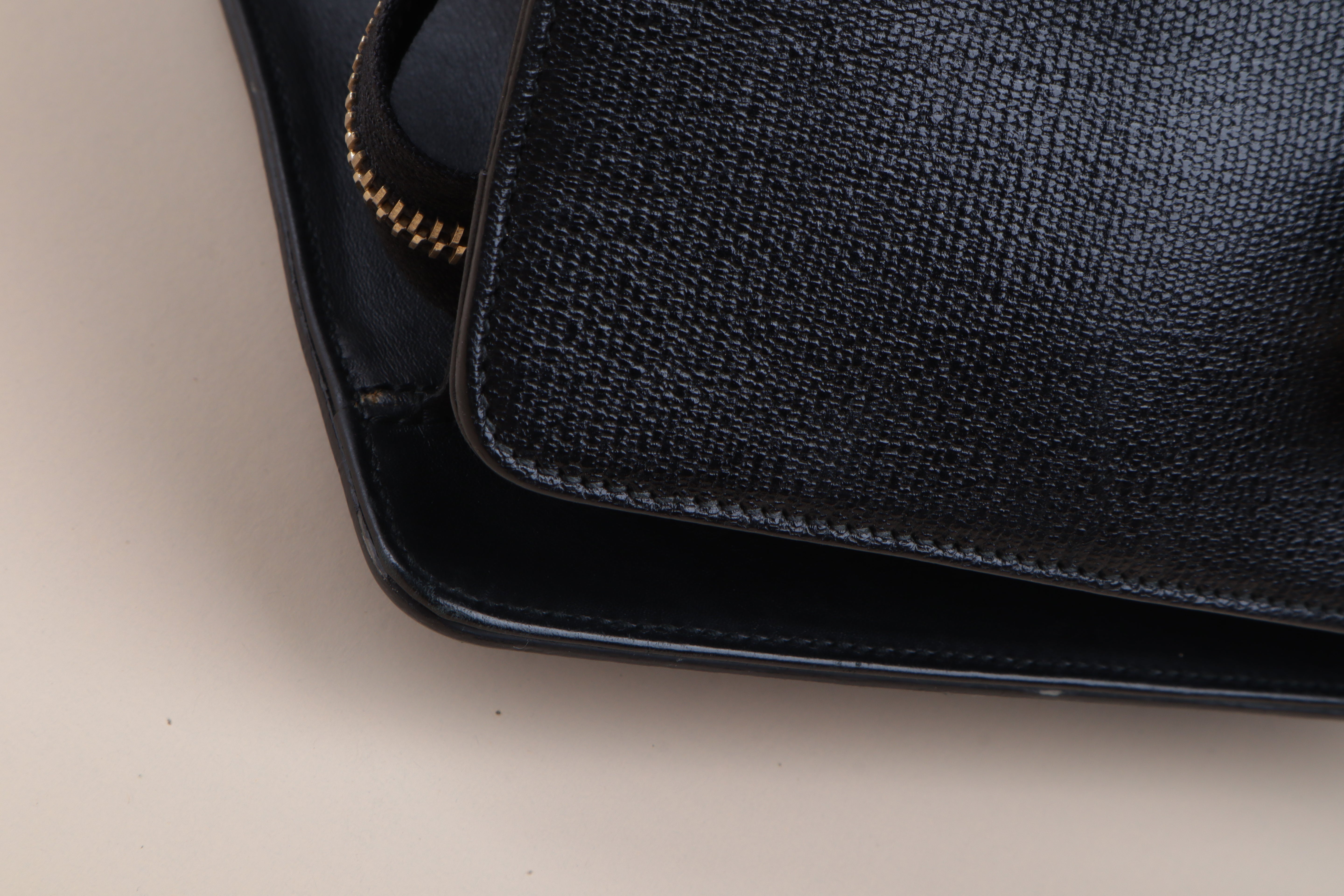 YSL Black Classic Y Cabas Tote Bag Medium Bag