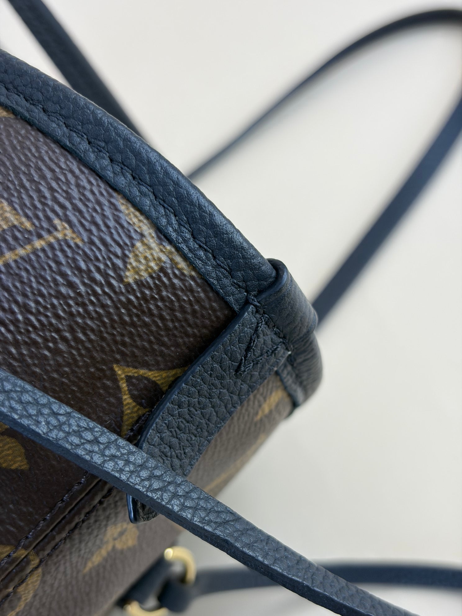 louis Vuitton never full inside out mm pouch monogram and black