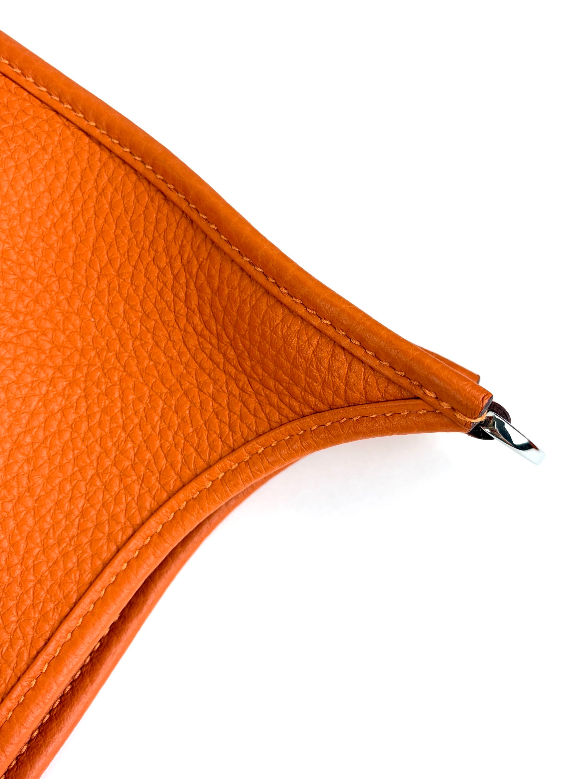 Hermes orange tourbillon Clemence Evelyne 29