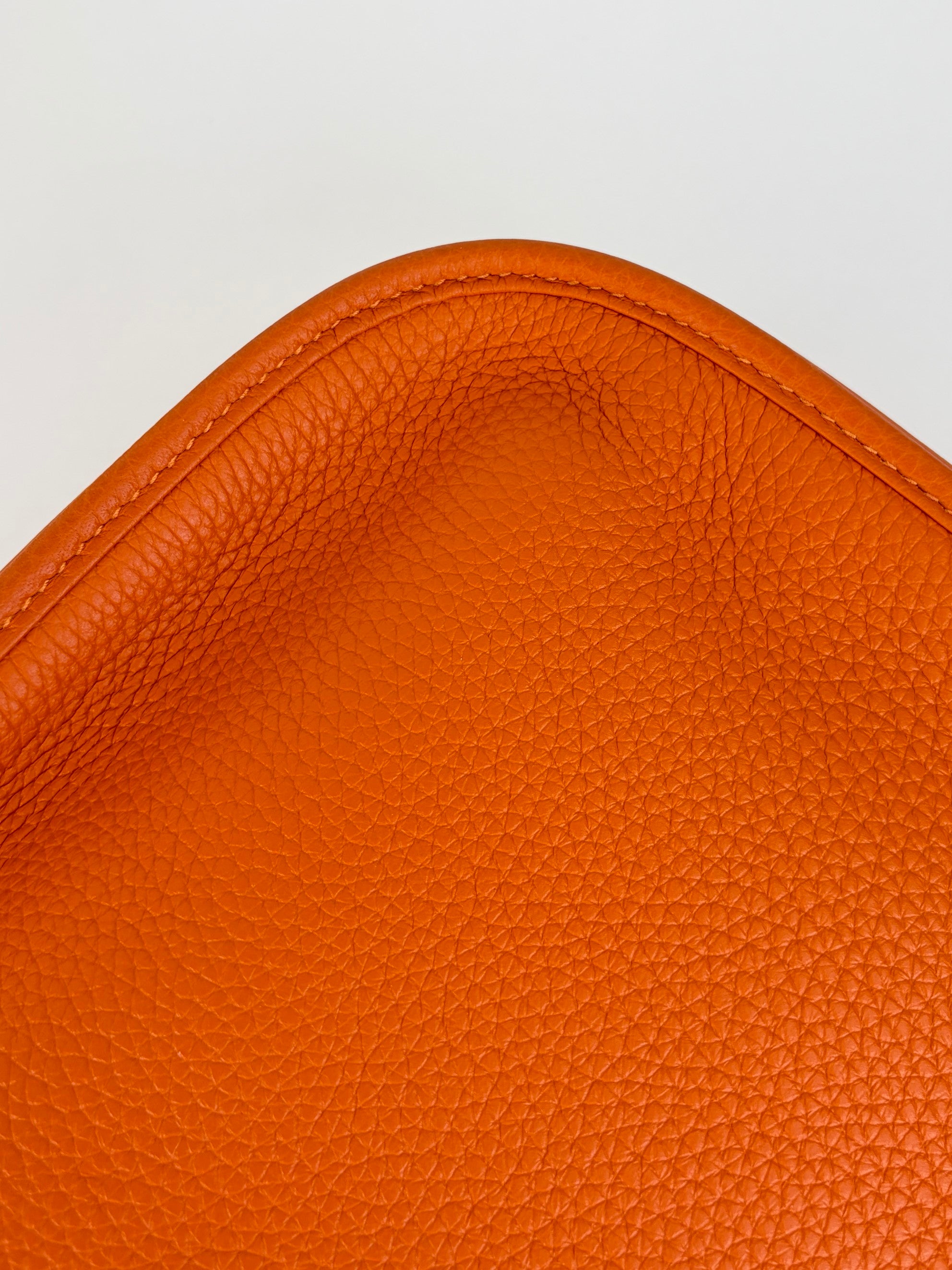 Hermes orange tourbillon Clemence Evelyne 29