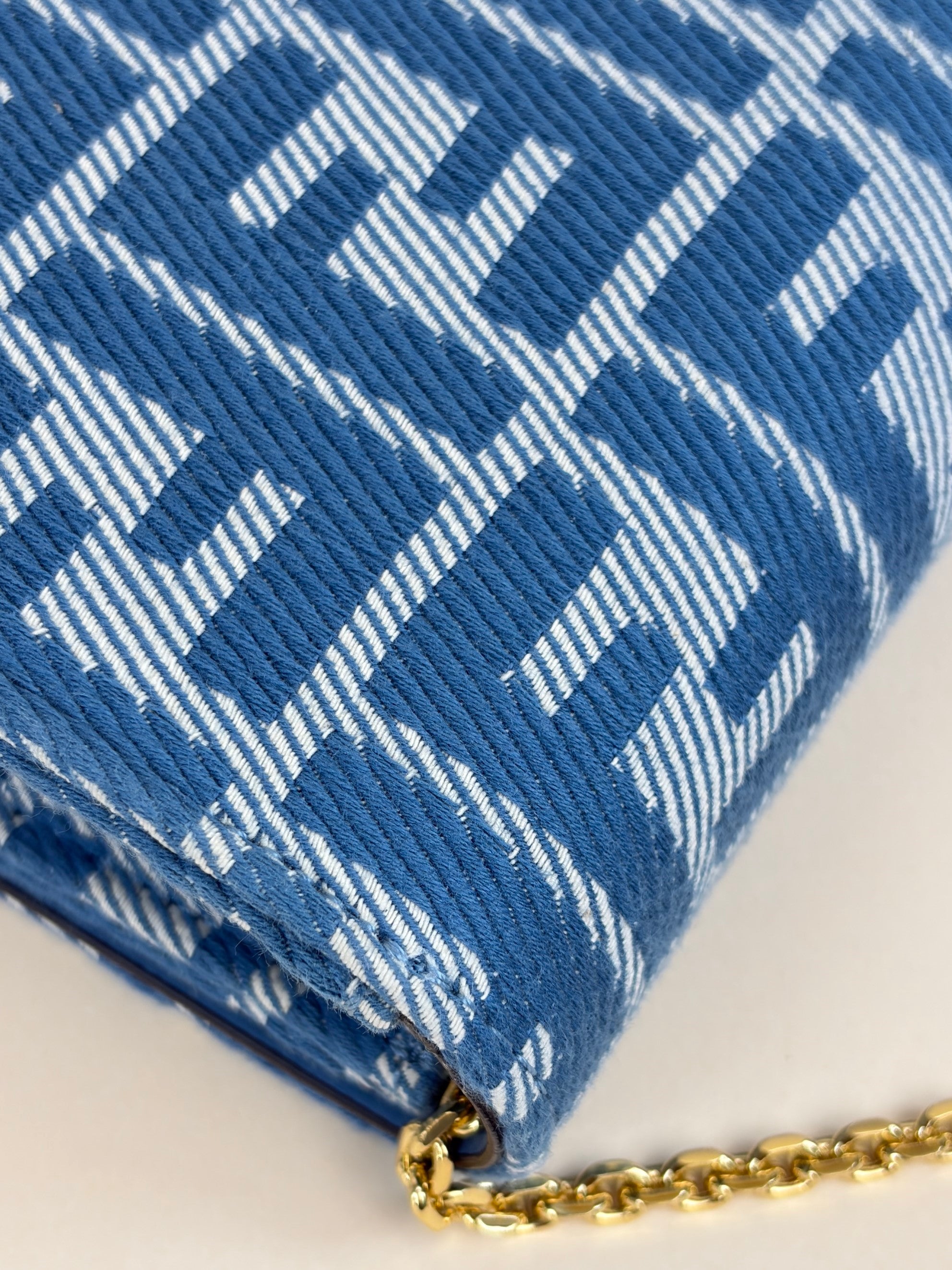 fendi baguette wallet on chain with strap jaquared slim denim calf white blue