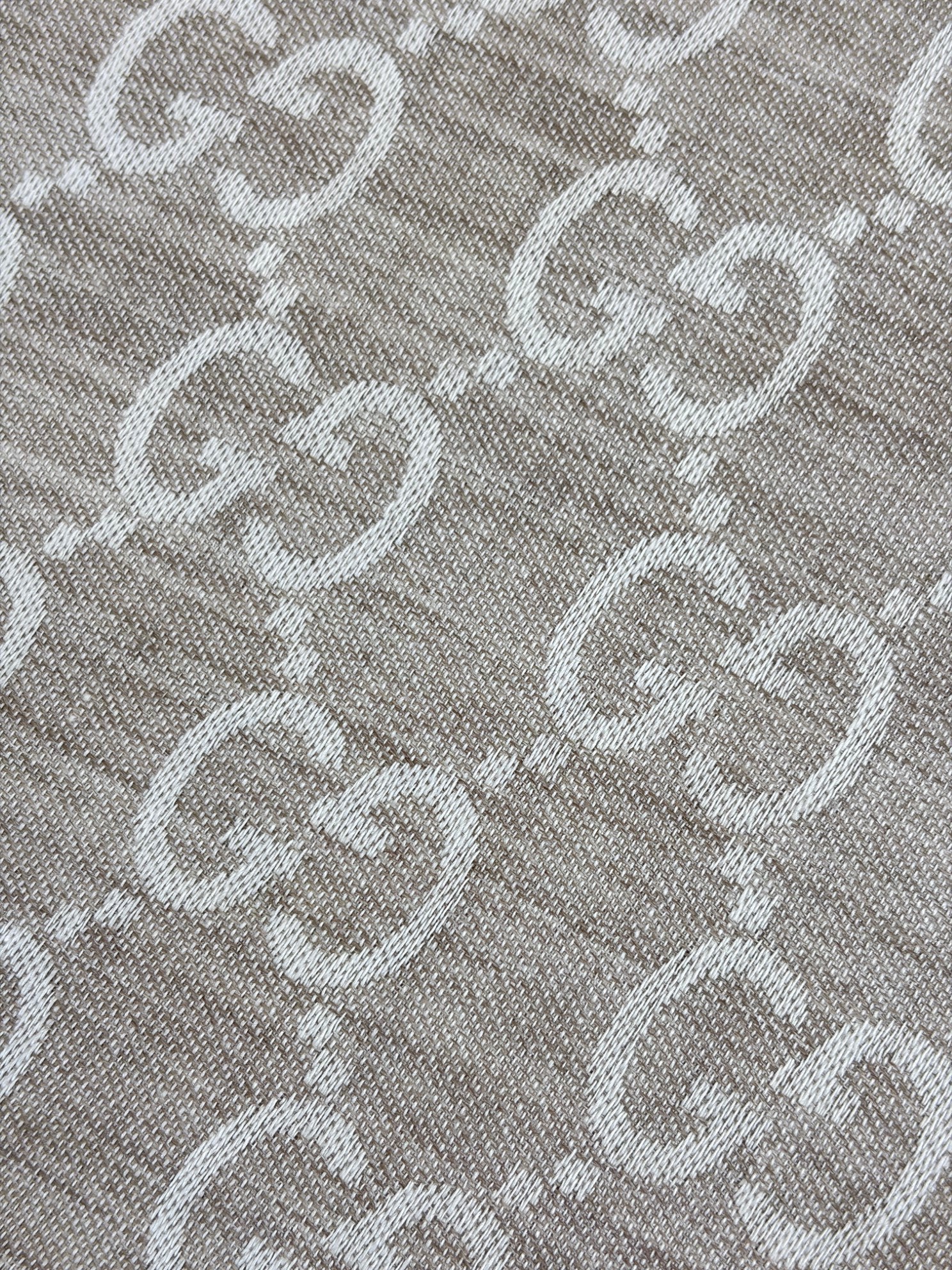 Gucci beige gg wool silk scarf