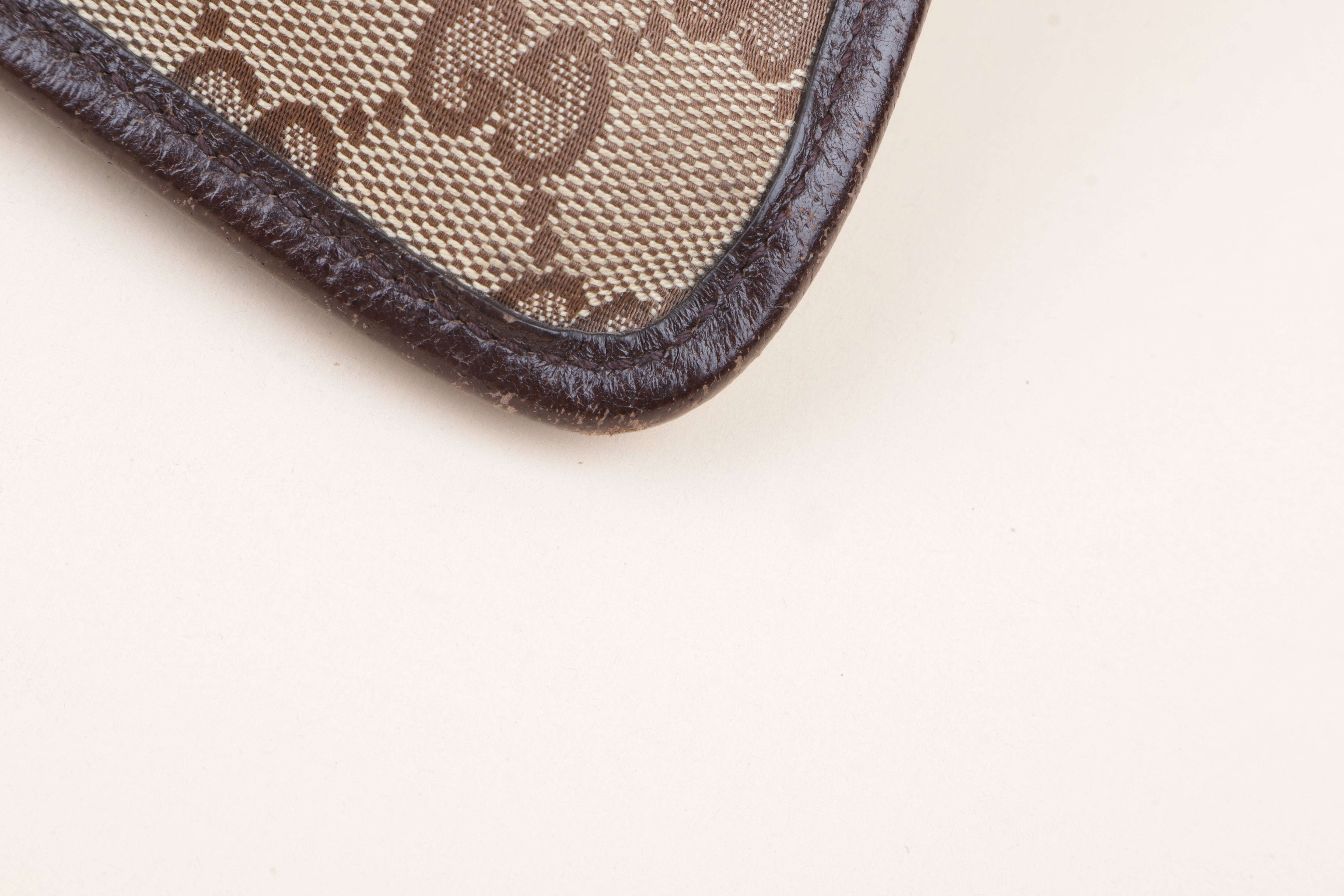 Gucci Bicolor GG Monogram Flat Messenger Crossbody Bag