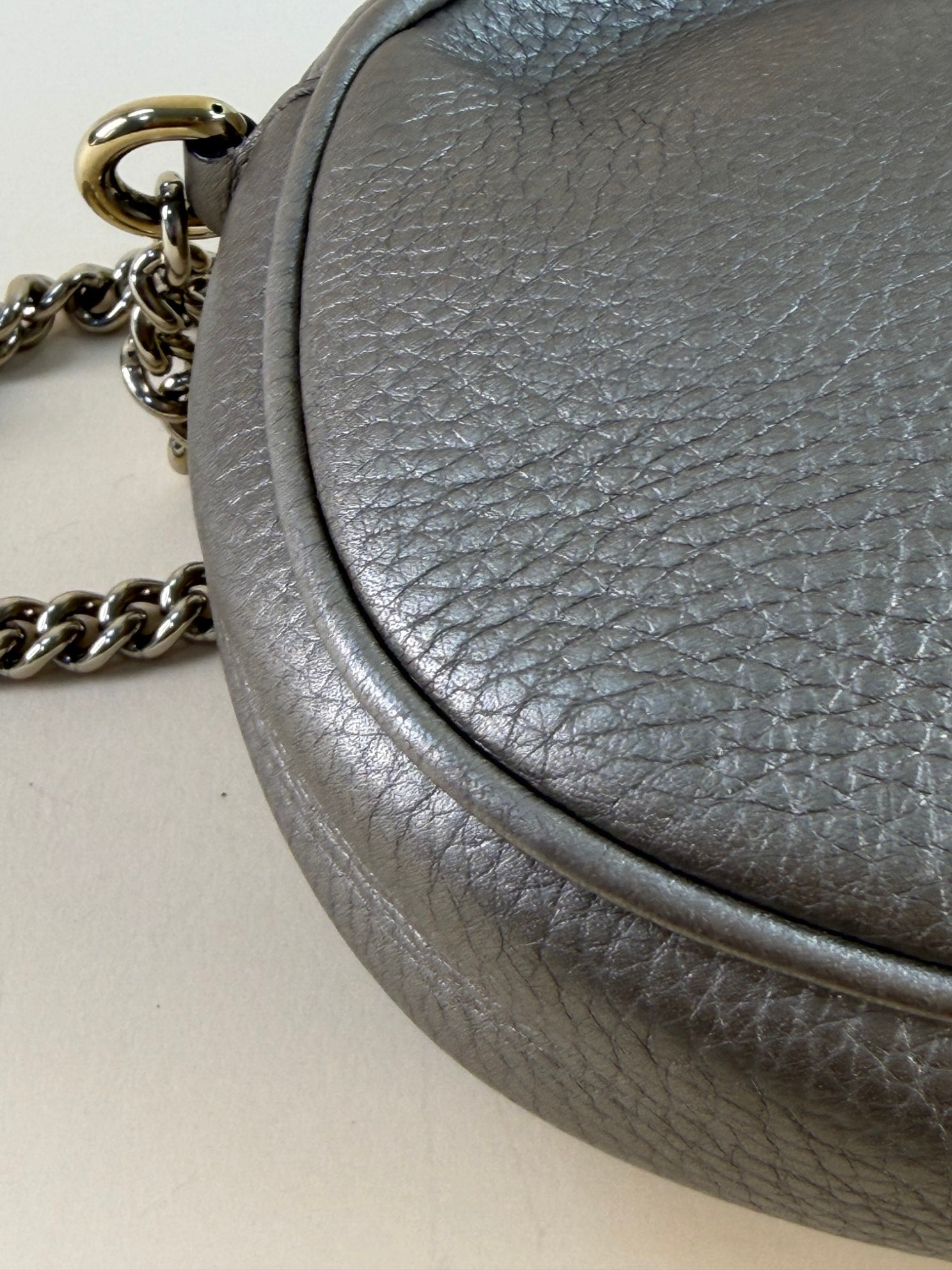 Gucci gold metallic mini soho chain cross body bag