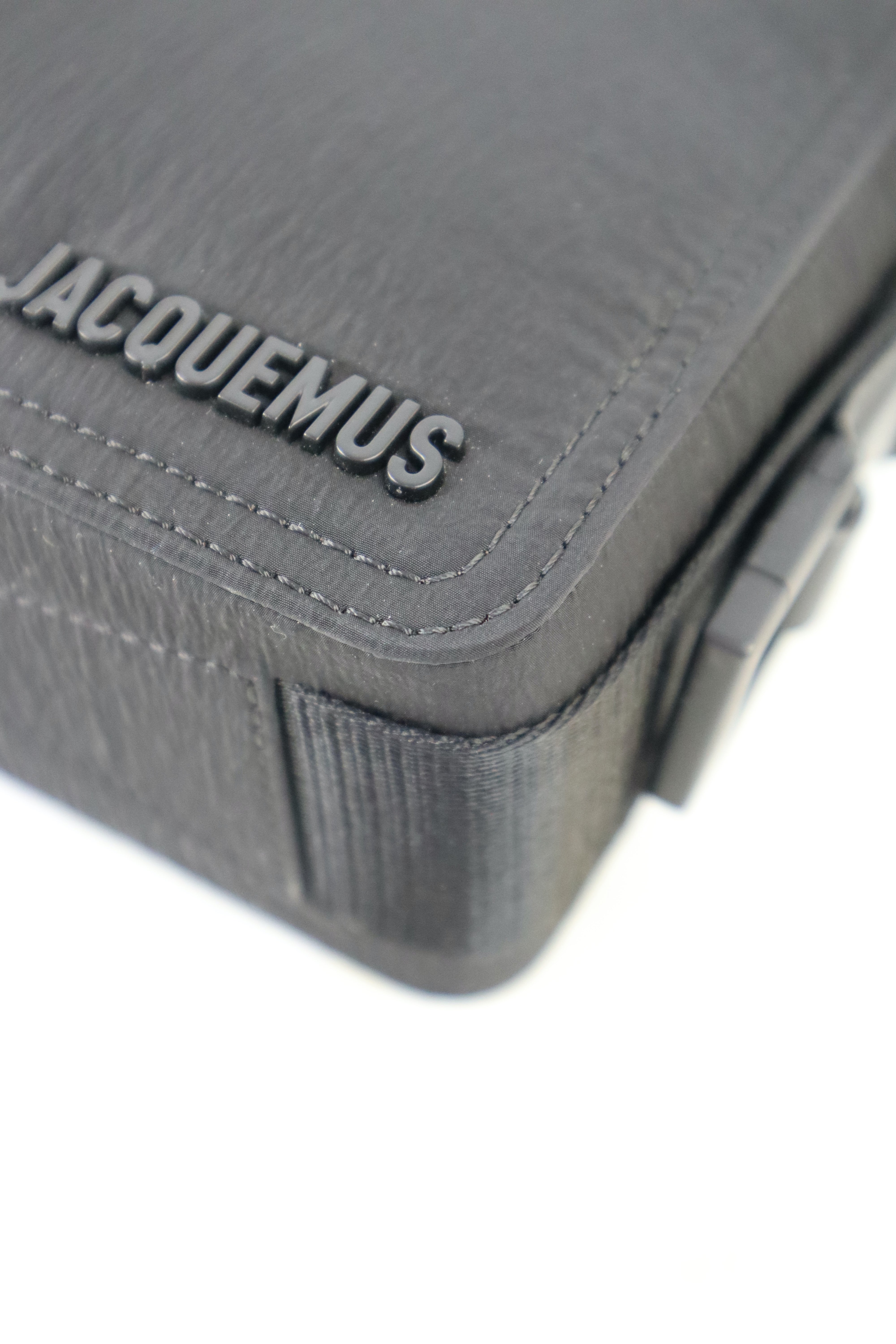 Jacquemus Black Le Horizontal Crossbody Bag
