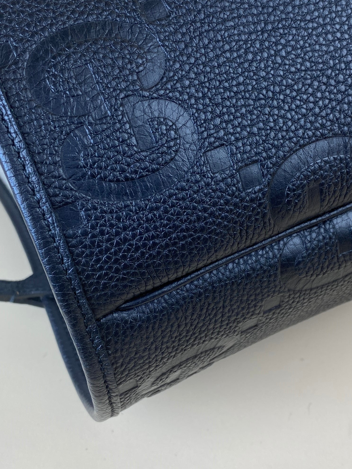 Gucci Black GG Large Jumbo Shopping Tote Bag with Pouch-handbag-Gucci-The Closet Egypt