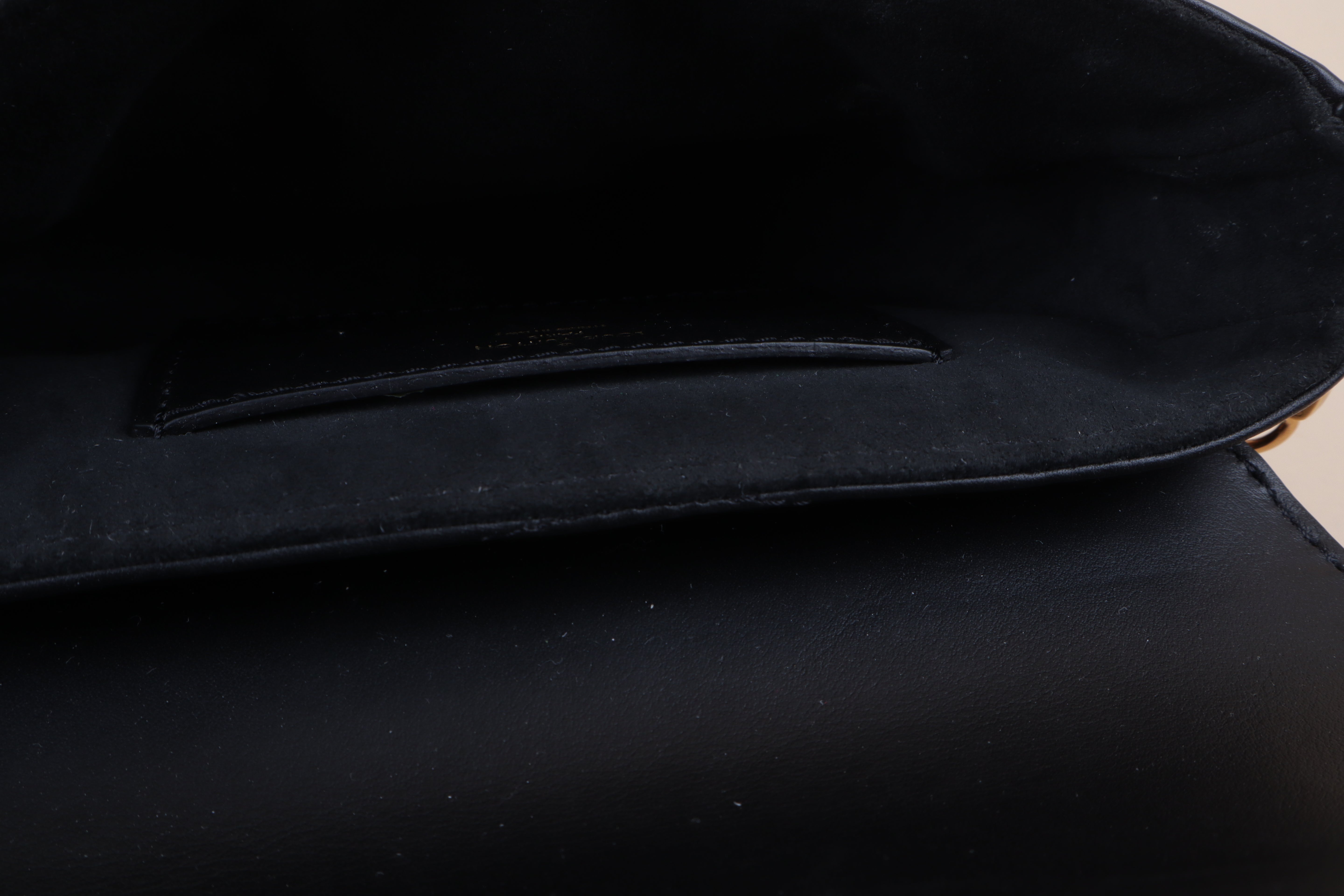 LOUIS VUITTON new wave multi pochette black