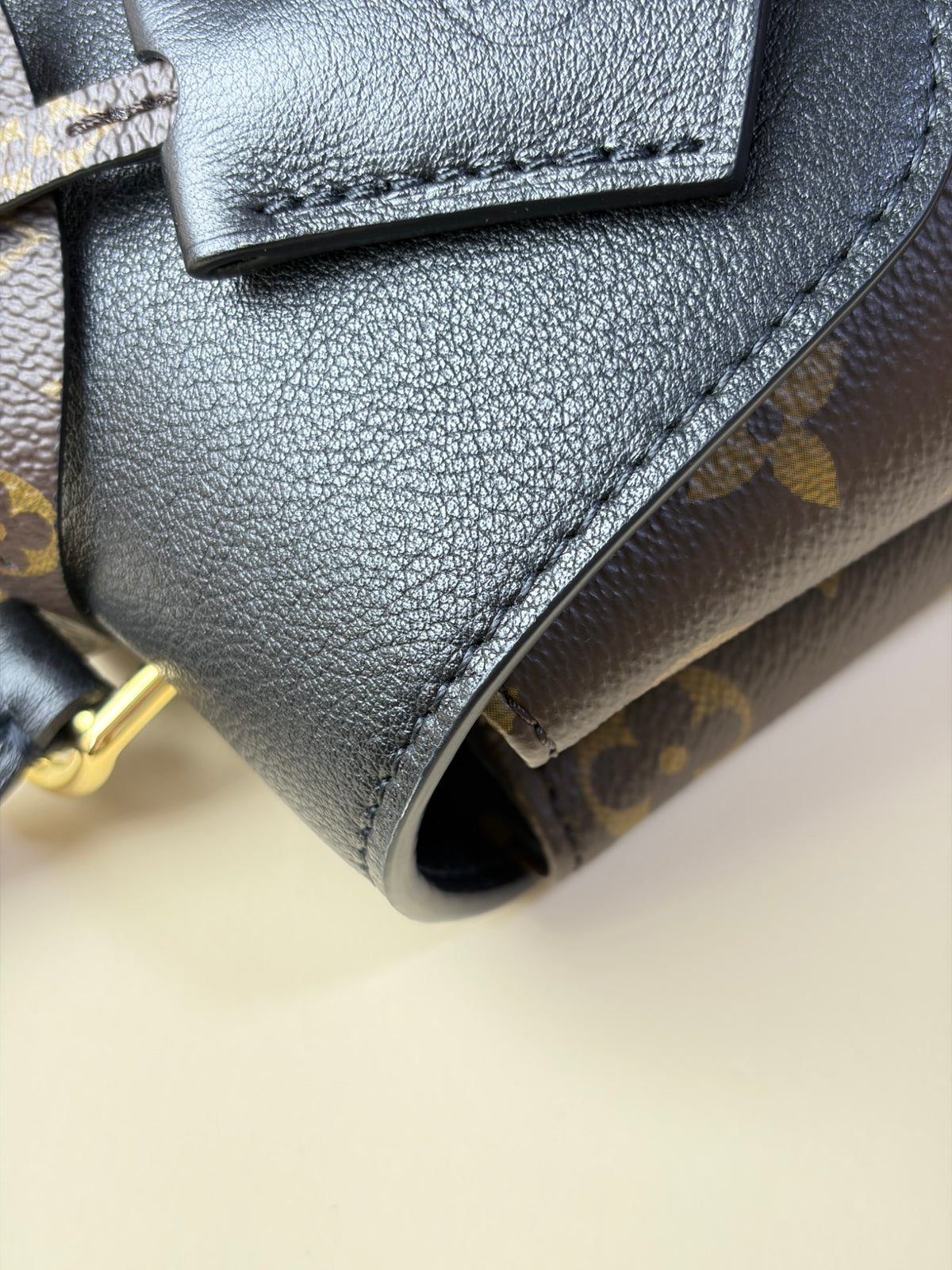 Louis Vuitton monogram black/madeleine bb handbag