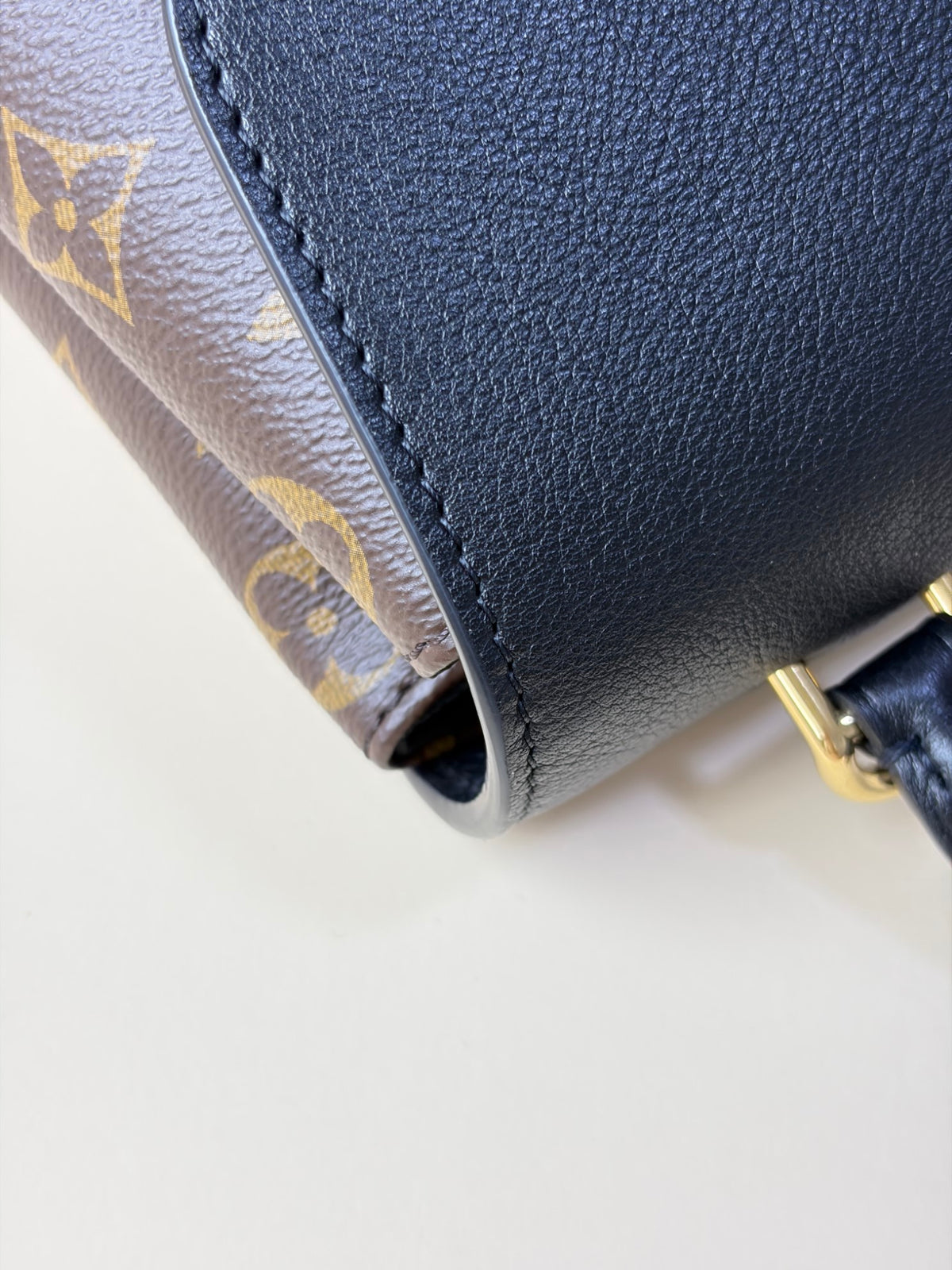 Louis Vuitton monogram black/madeleine bb handbag