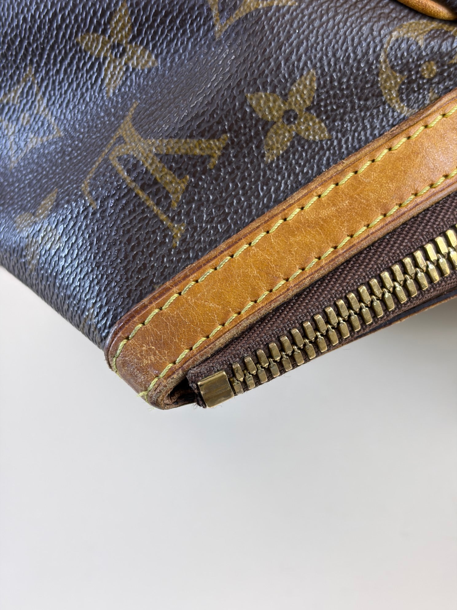 Louis Vuitton Monogram canvas Tivoli gm. Bag