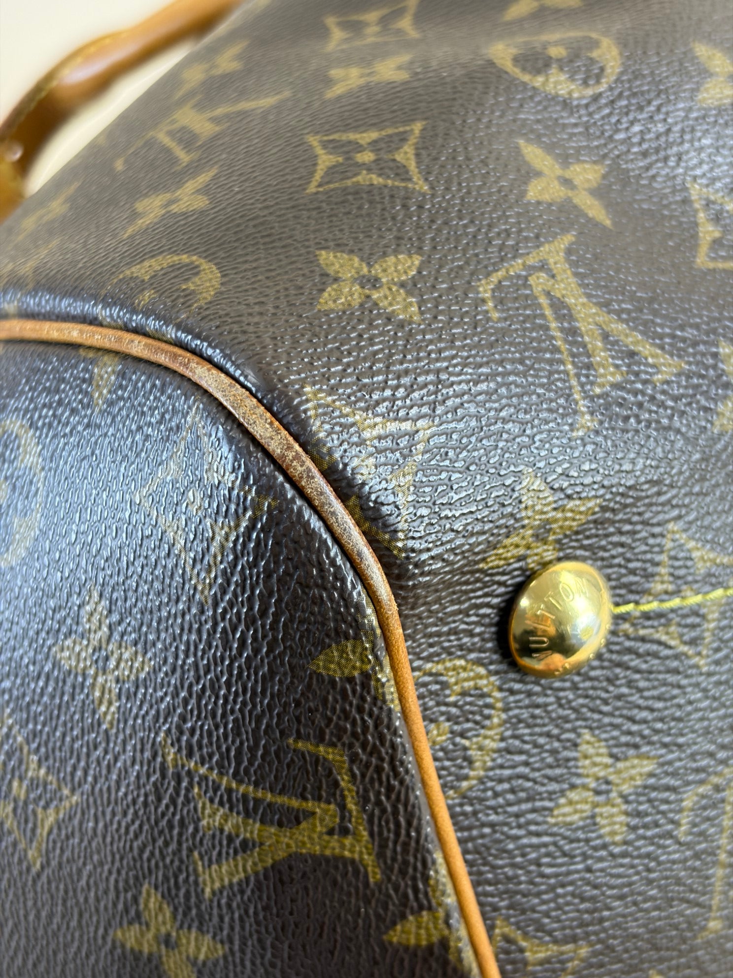 Louis Vuitton Monogram canvas Tivoli gm. Bag