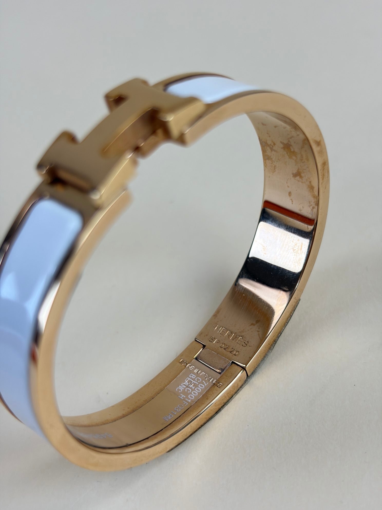 Hermes clic H bracelet white x rose gold
