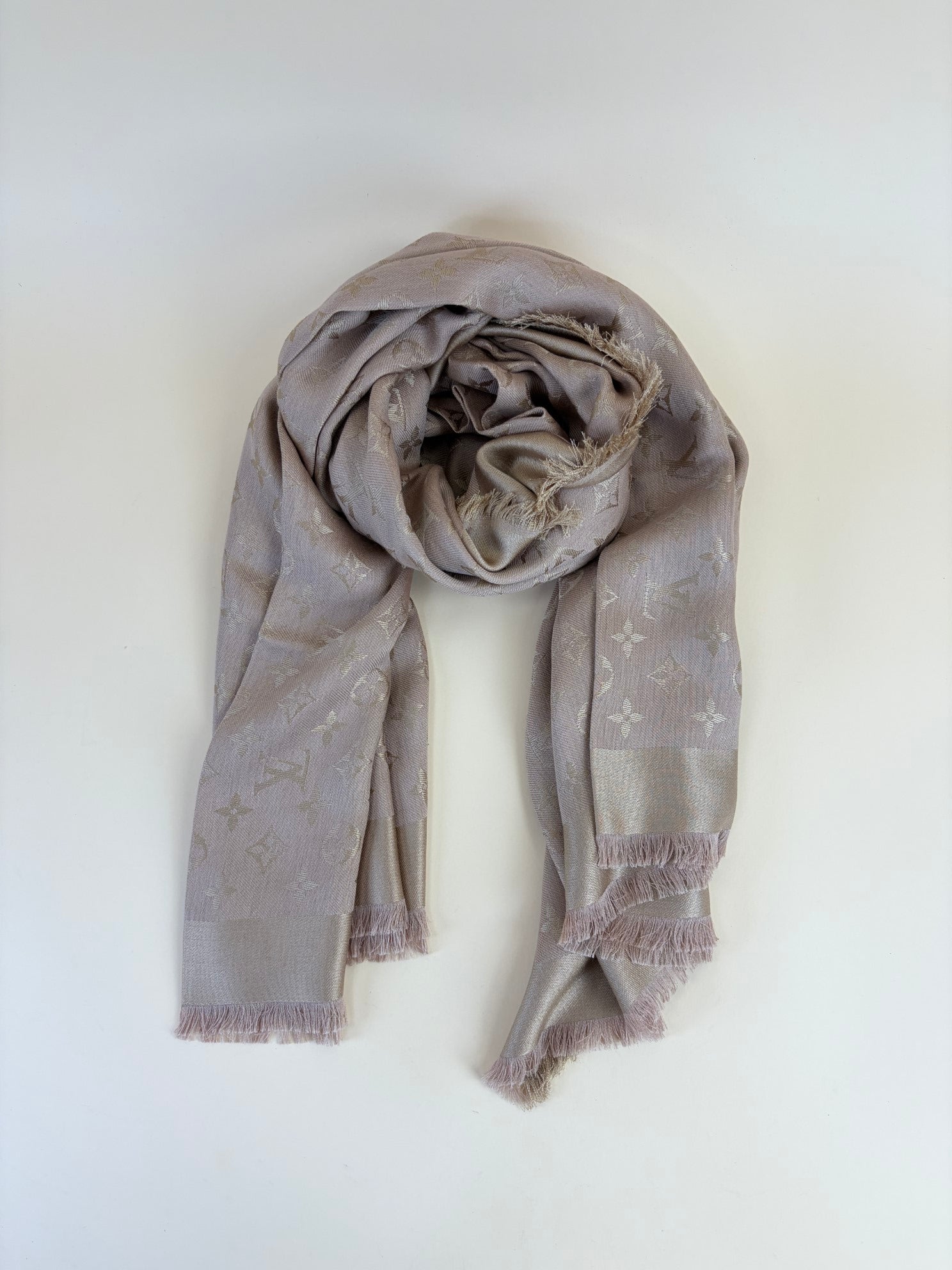 Louis Vuitton Bicolor Monogram So Shine Scarf