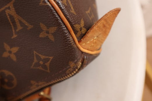 Louis Vuitton Monogram Speedy 30 Bag