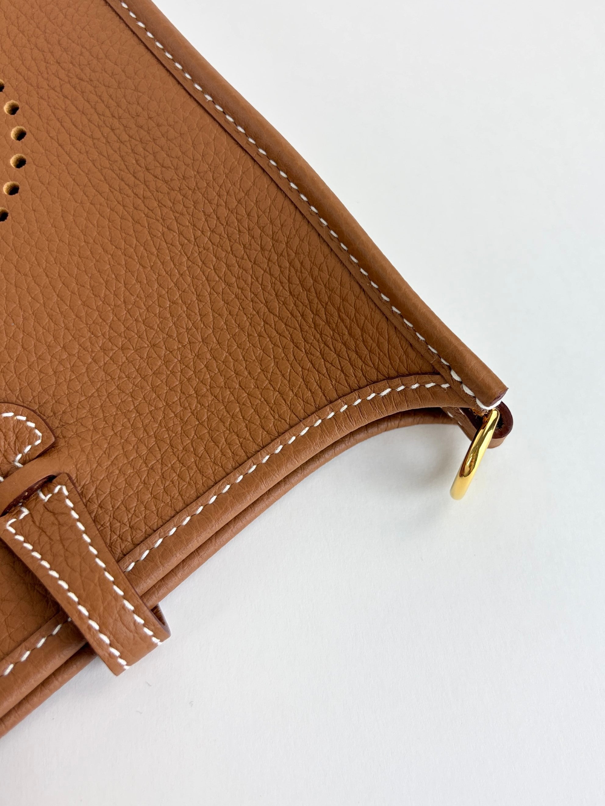 Hermes gold taurillon Clemence Evelyne 16 amazon bag