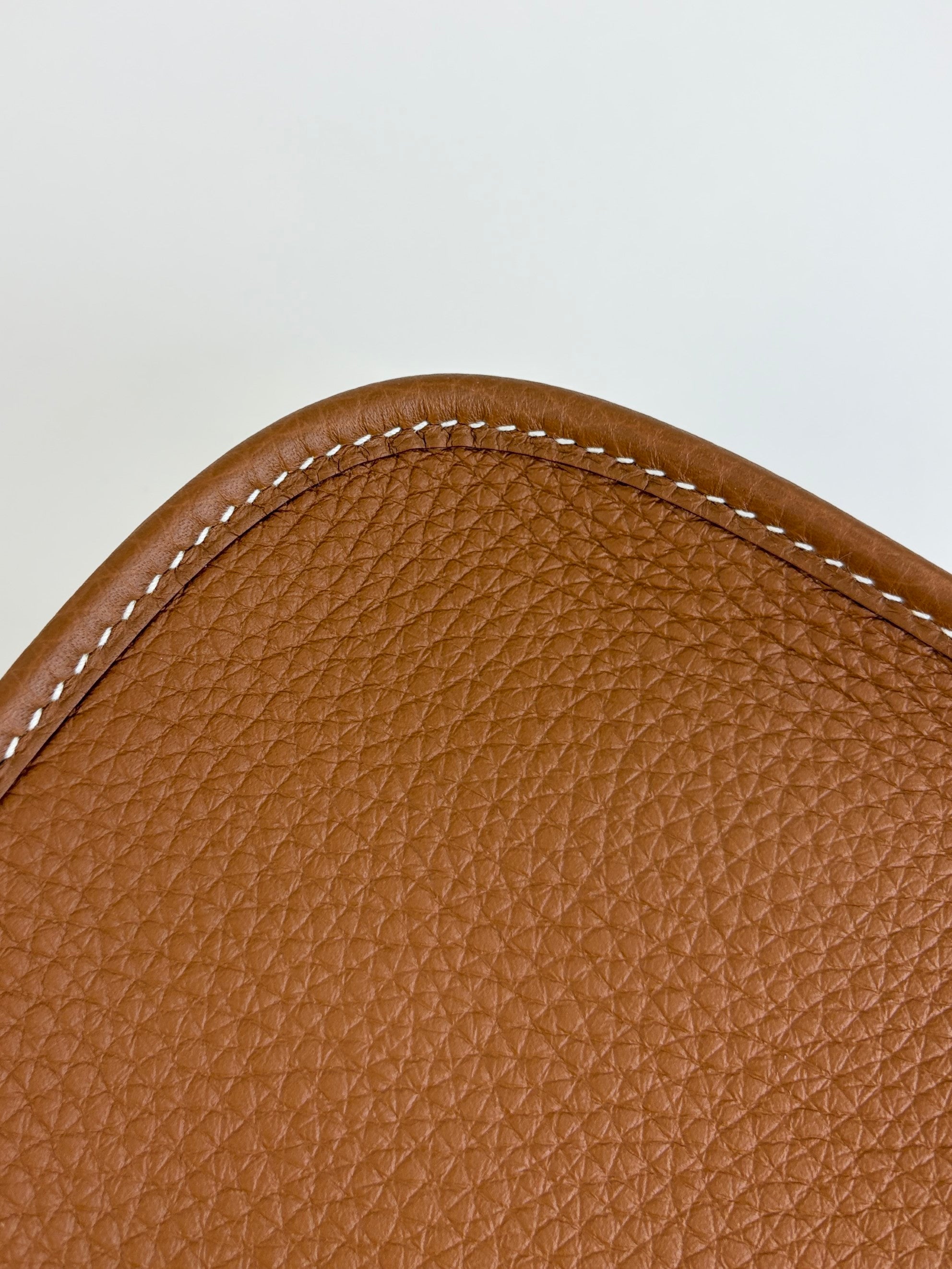 Hermes gold taurillon Clemence Evelyne 16 amazon bag