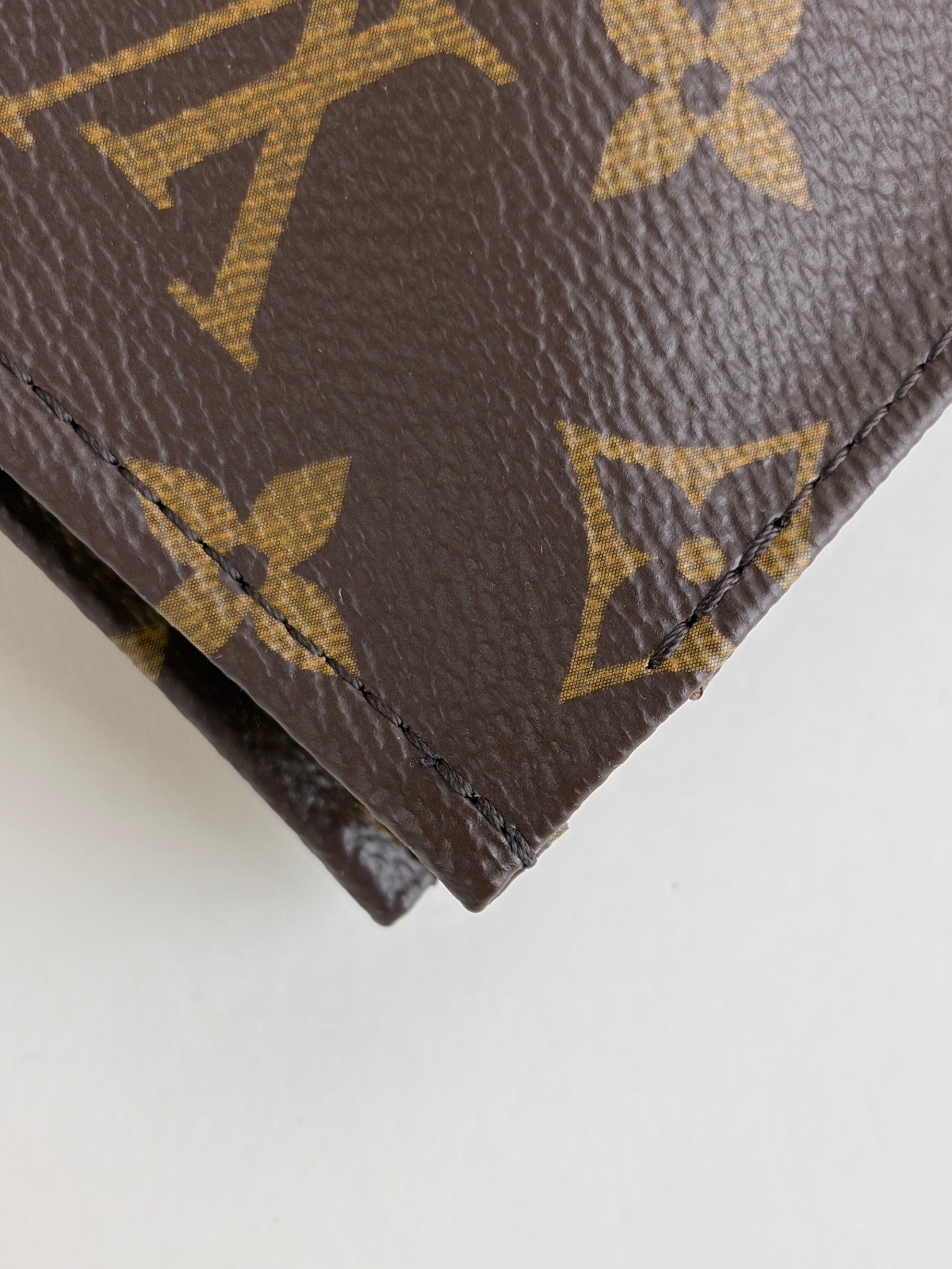 louis Vuitton toilette pouch GM