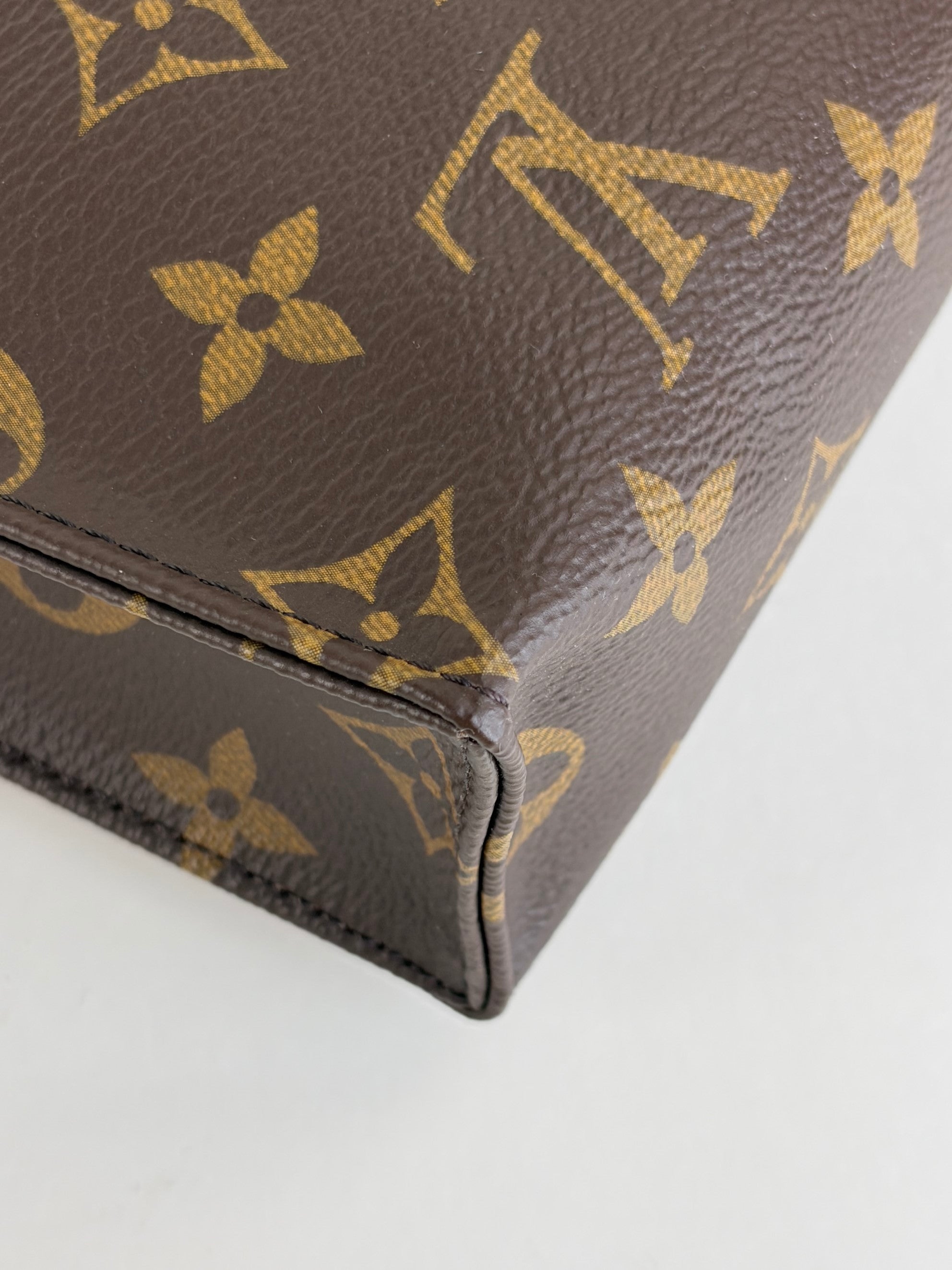 louis Vuitton toilette pouch GM